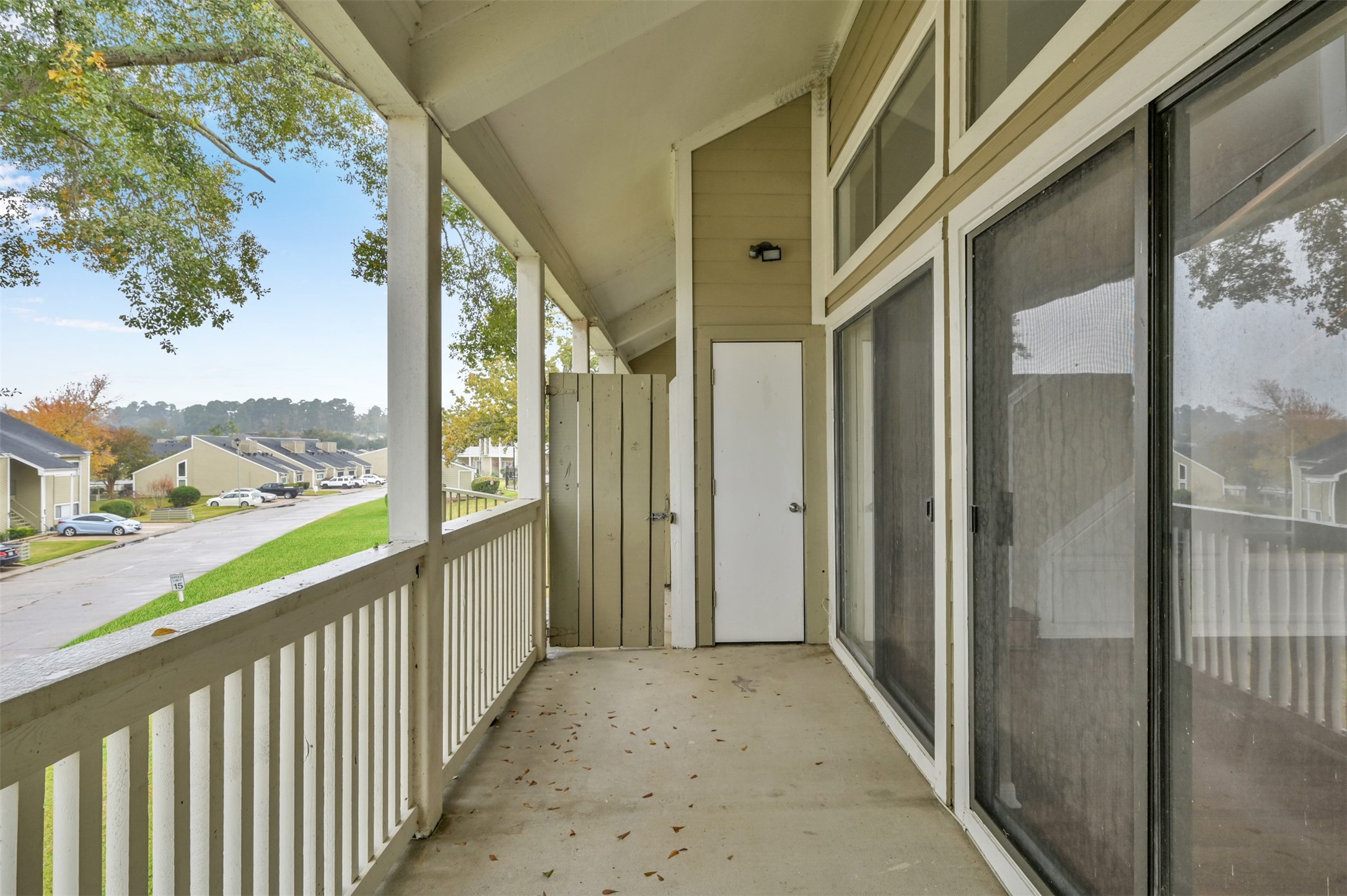 132 April Point Drive S, Conroe, TX 77356