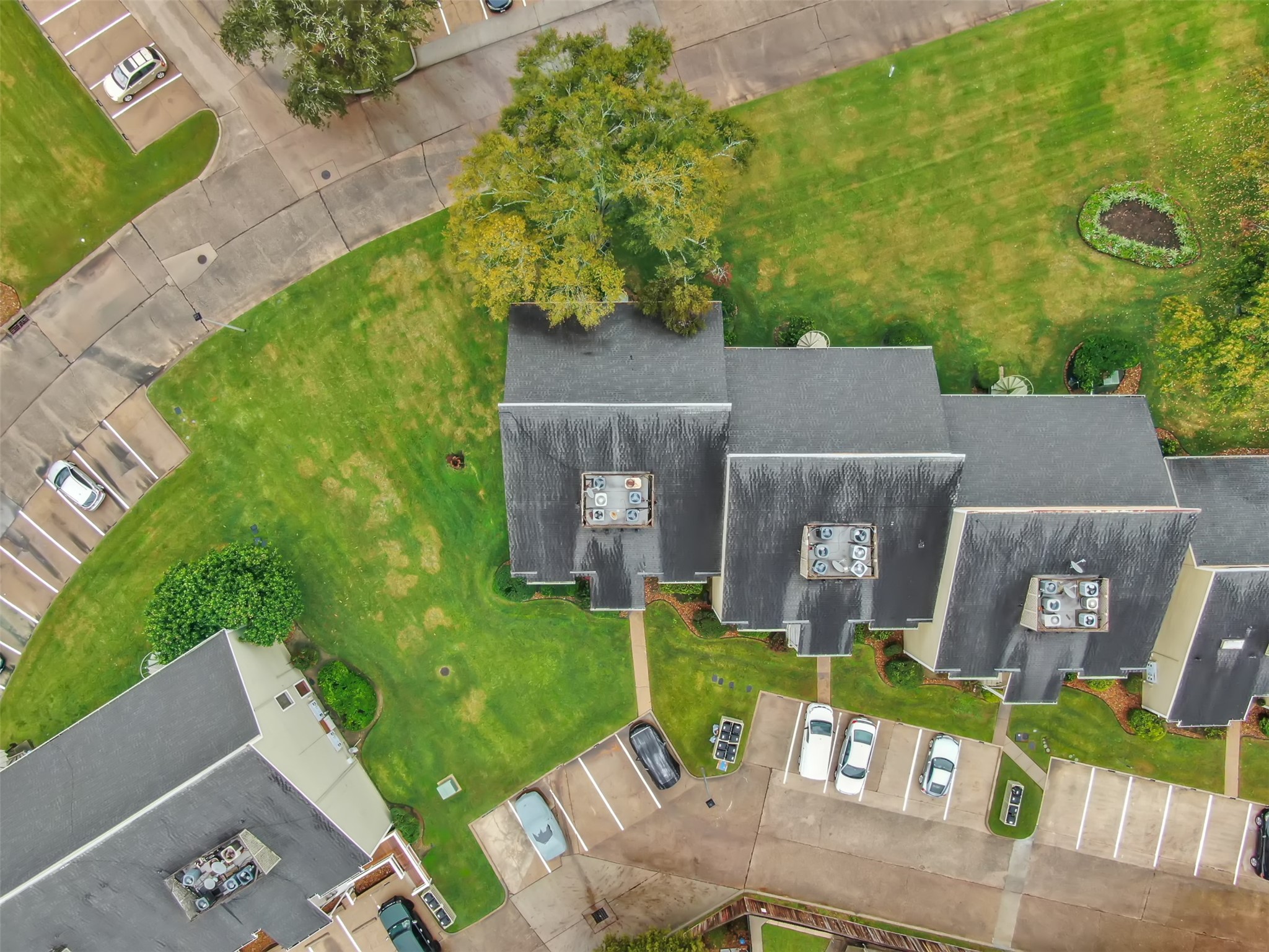 132 April Point Drive S, Conroe, TX 77356