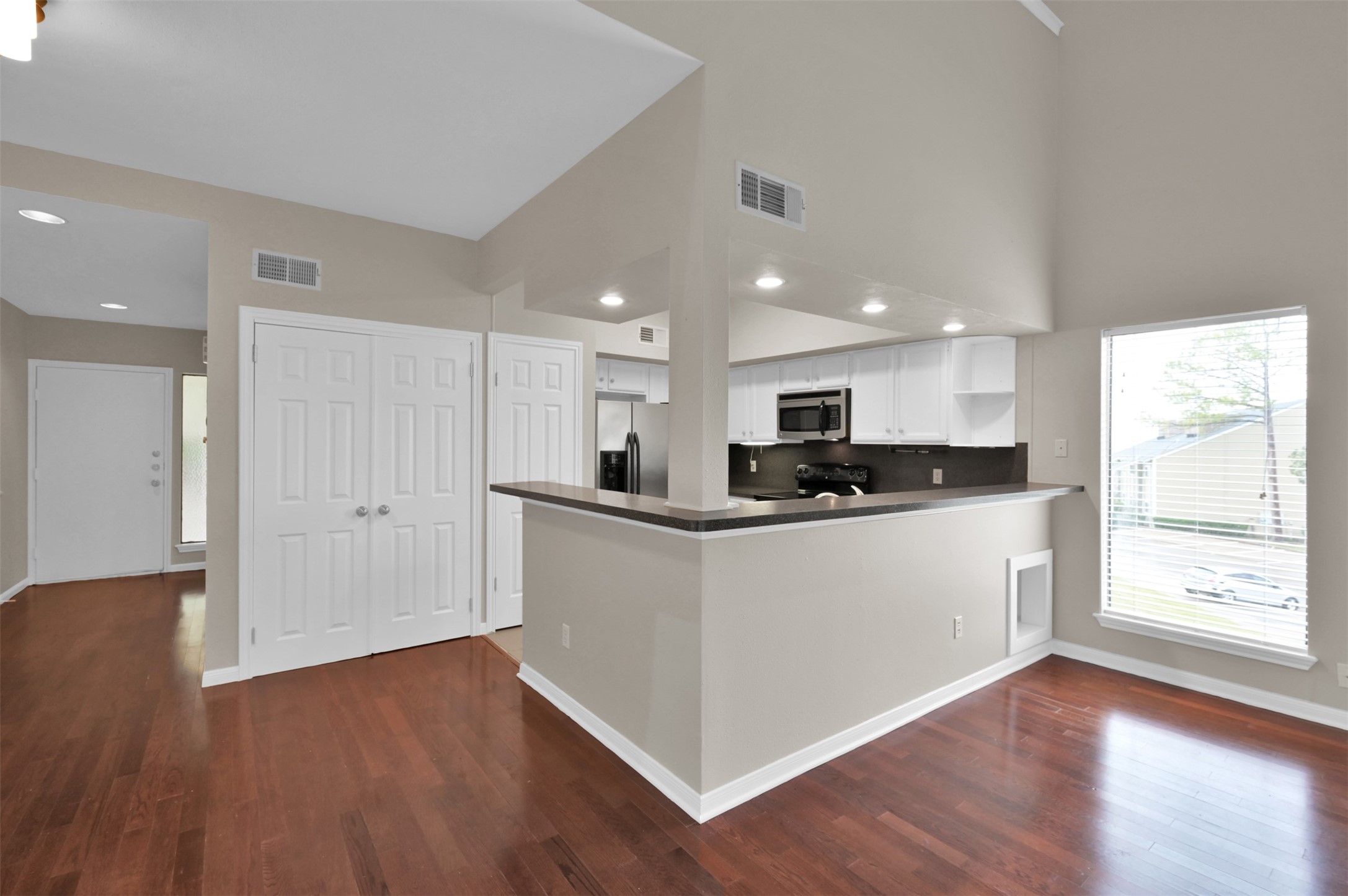 132 April Point Drive S, Conroe, TX 77356