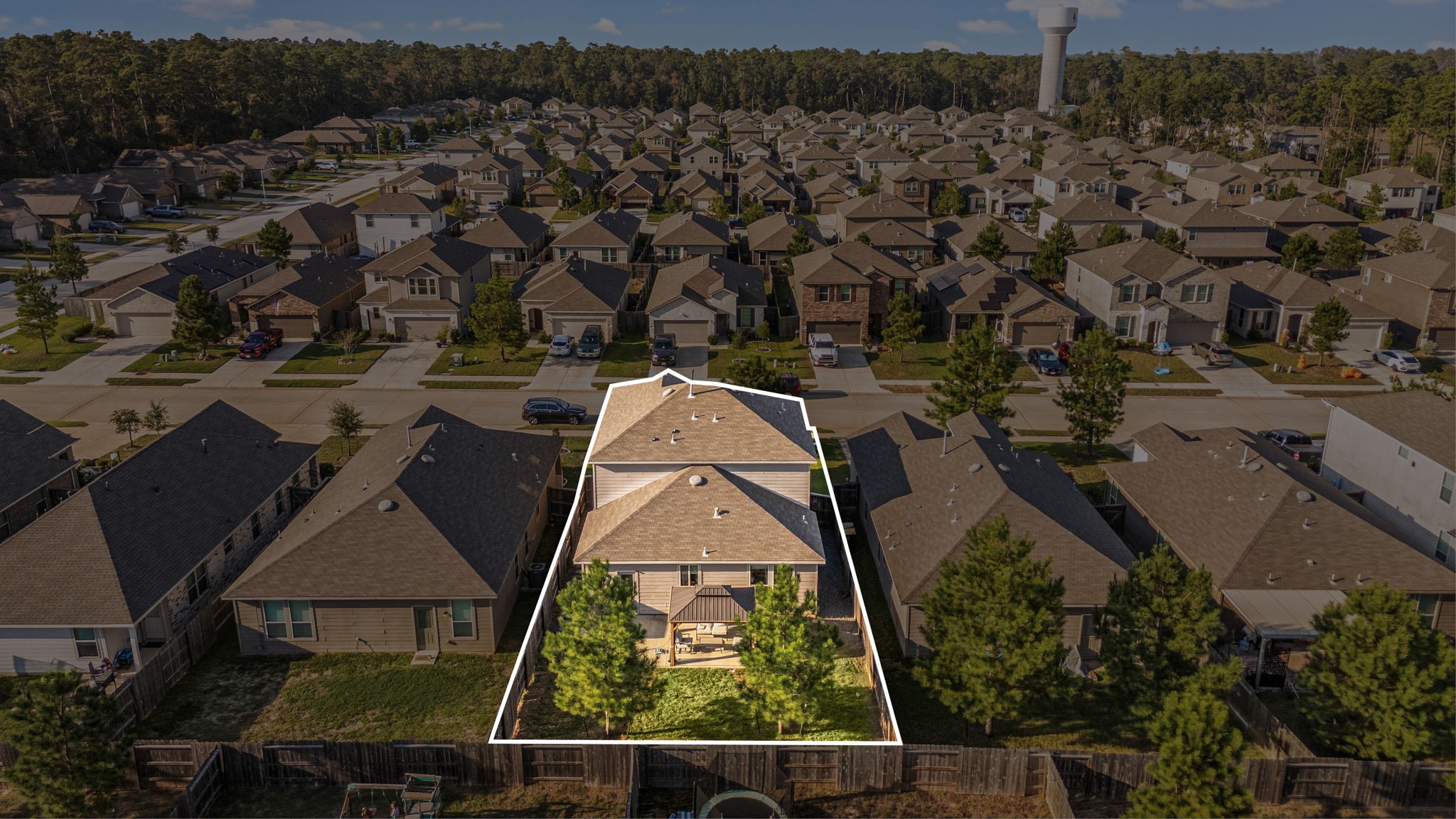 120 Shadow Leaf Trail, Willis, TX 77378