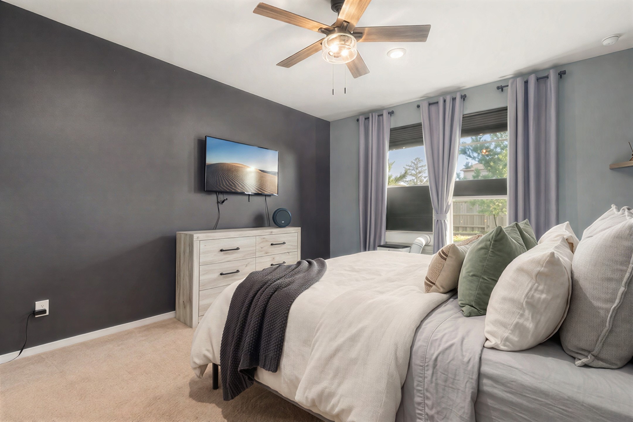 120 Shadow Leaf Trail, Willis, TX 77378