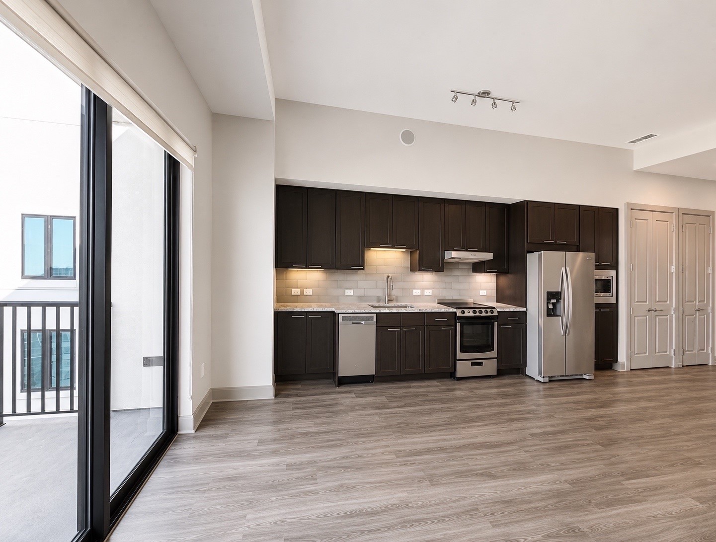 9787 Katy Freeway, #1810, Houston, TX 77024