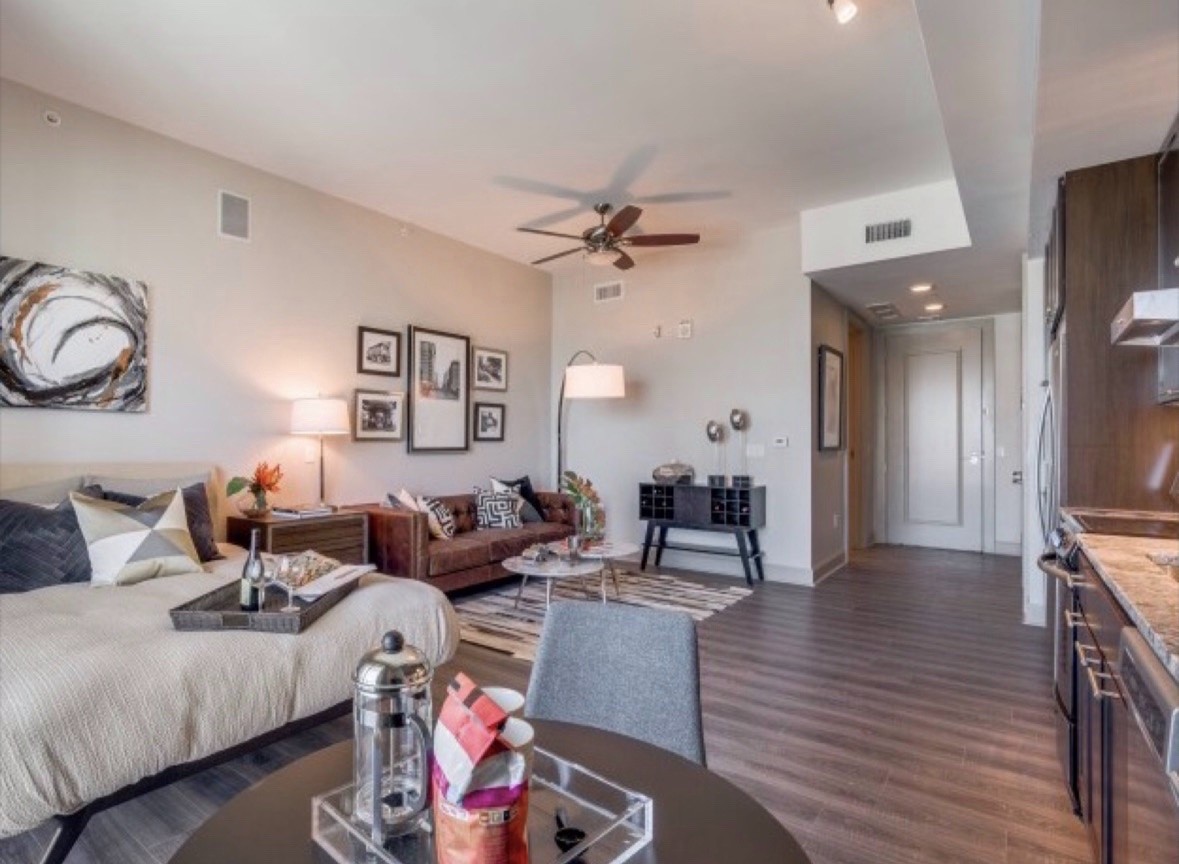 9787 Katy Freeway, #1810, Houston, TX 77024