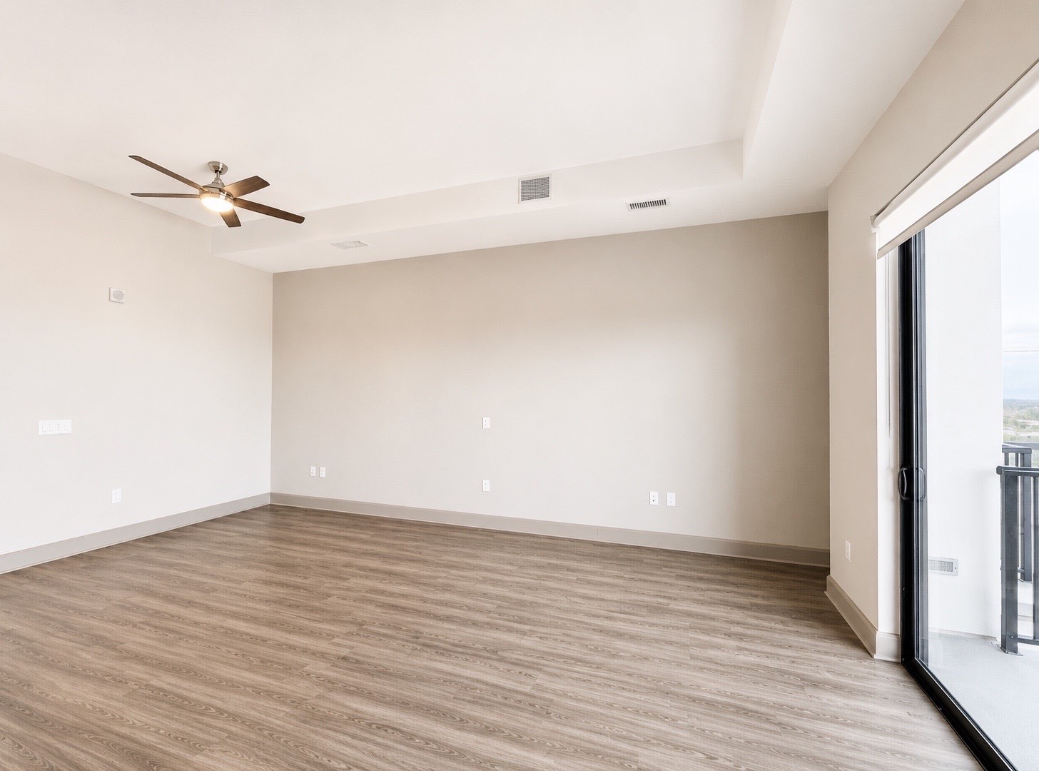 9787 Katy Freeway, #1810, Houston, TX 77024