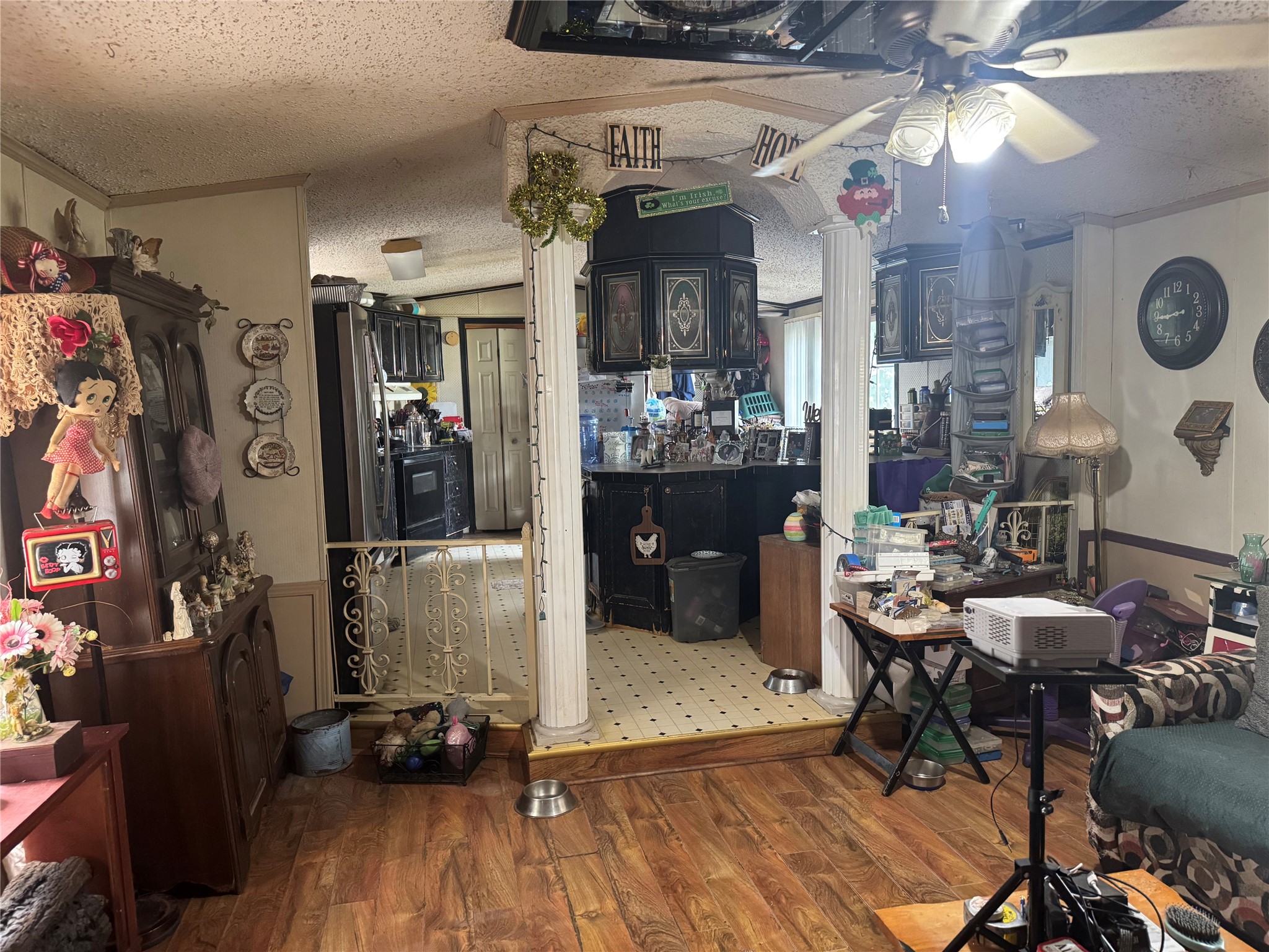 4820 12th Street, Bacliff, TX 77518