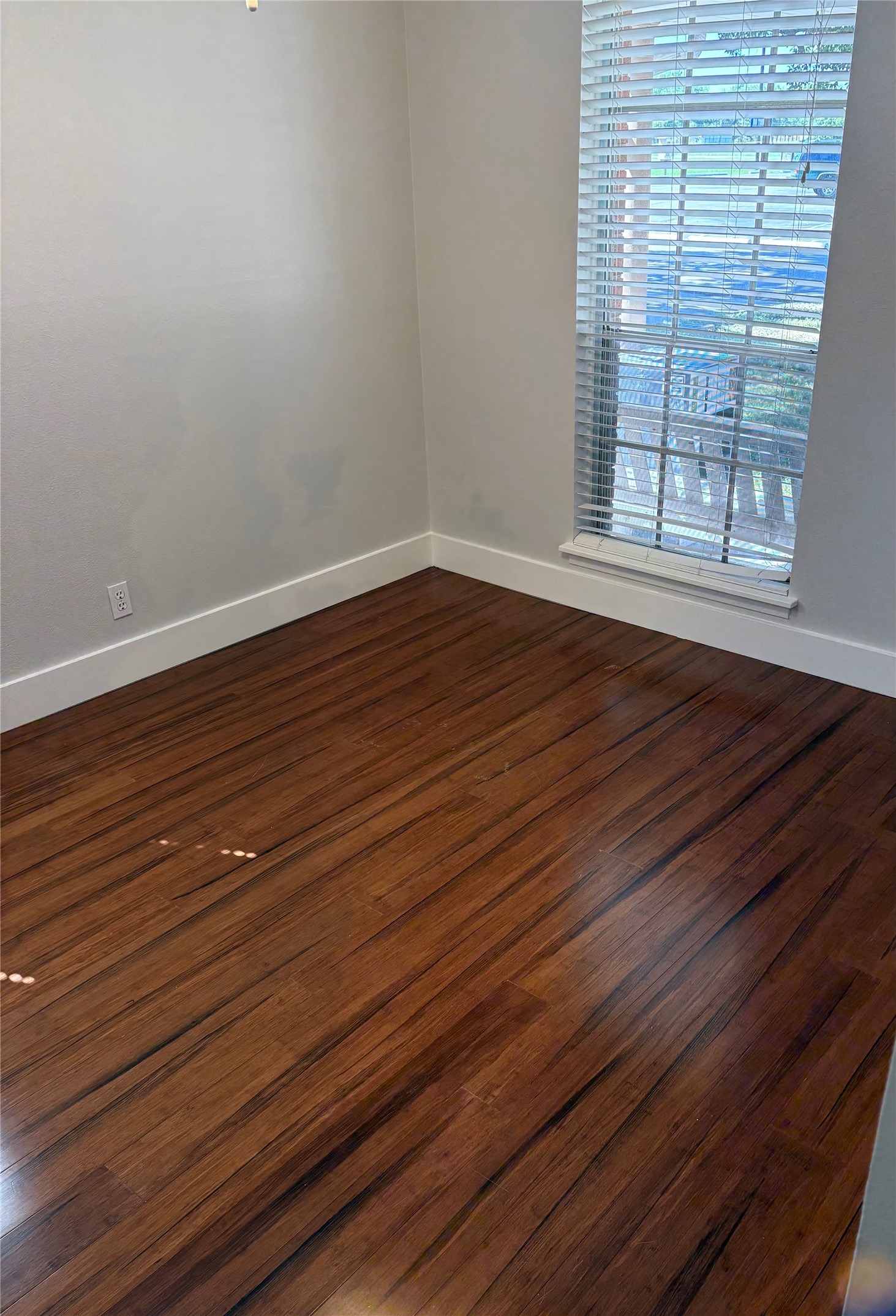 1713 Glenview Lane, Alvin, TX 77511 1713 Glenview Lane, Alvin, TX 77511