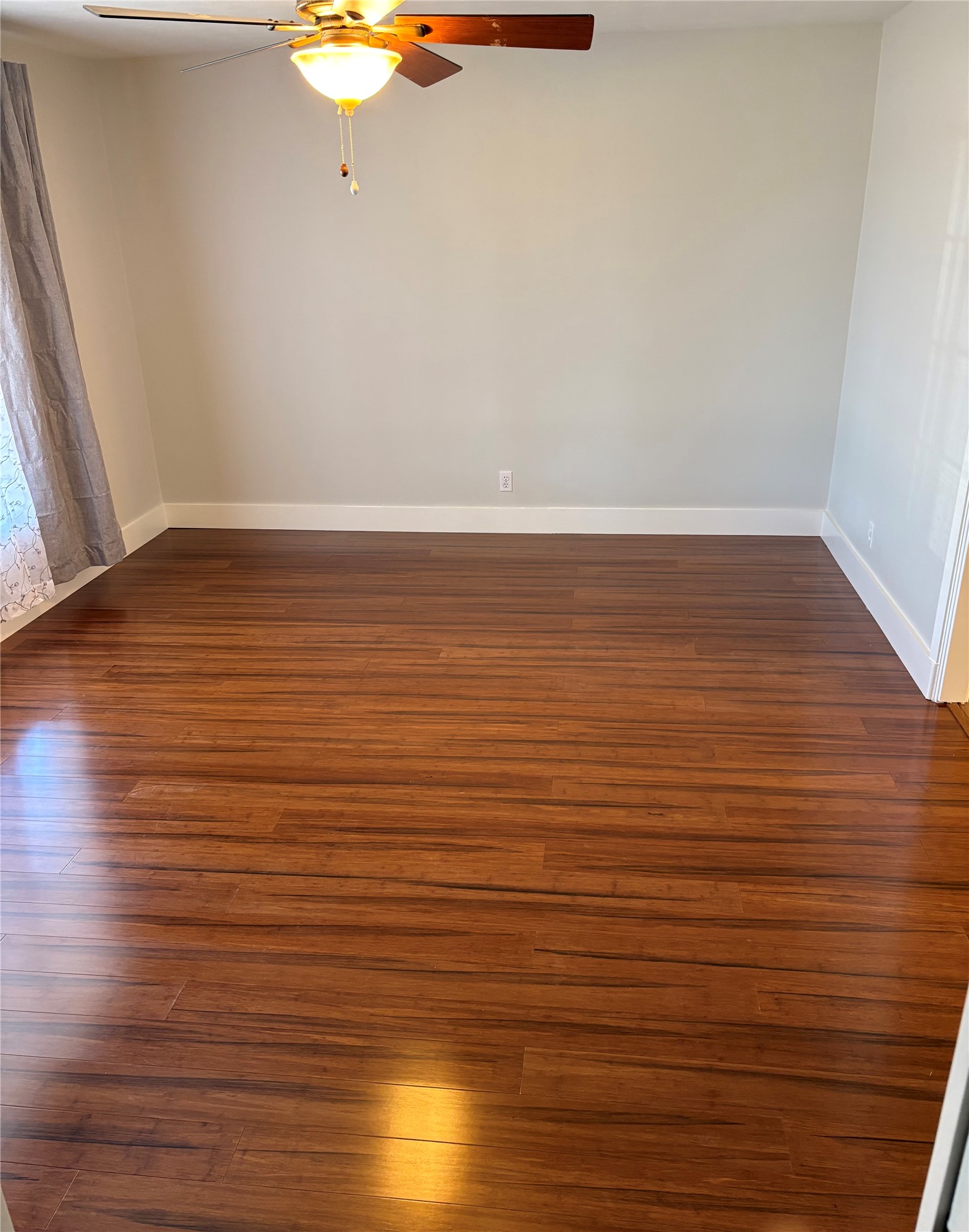 1713 Glenview Lane, Alvin, TX 77511 1713 Glenview Lane, Alvin, TX 77511