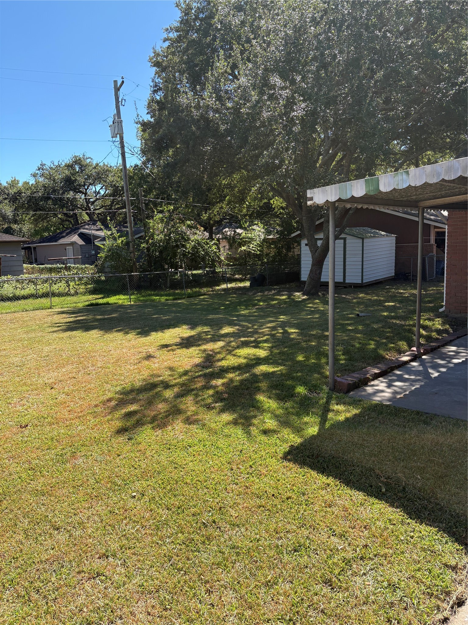 1713 Glenview Lane, Alvin, TX 77511