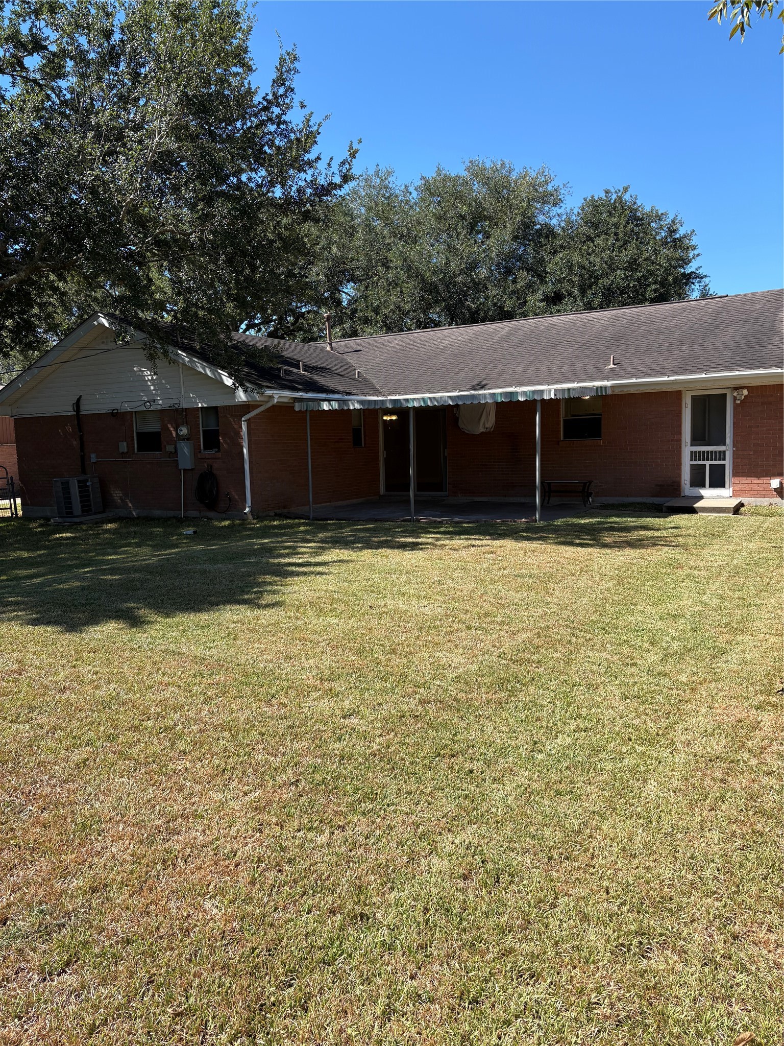 1713 Glenview Lane, Alvin, TX 77511