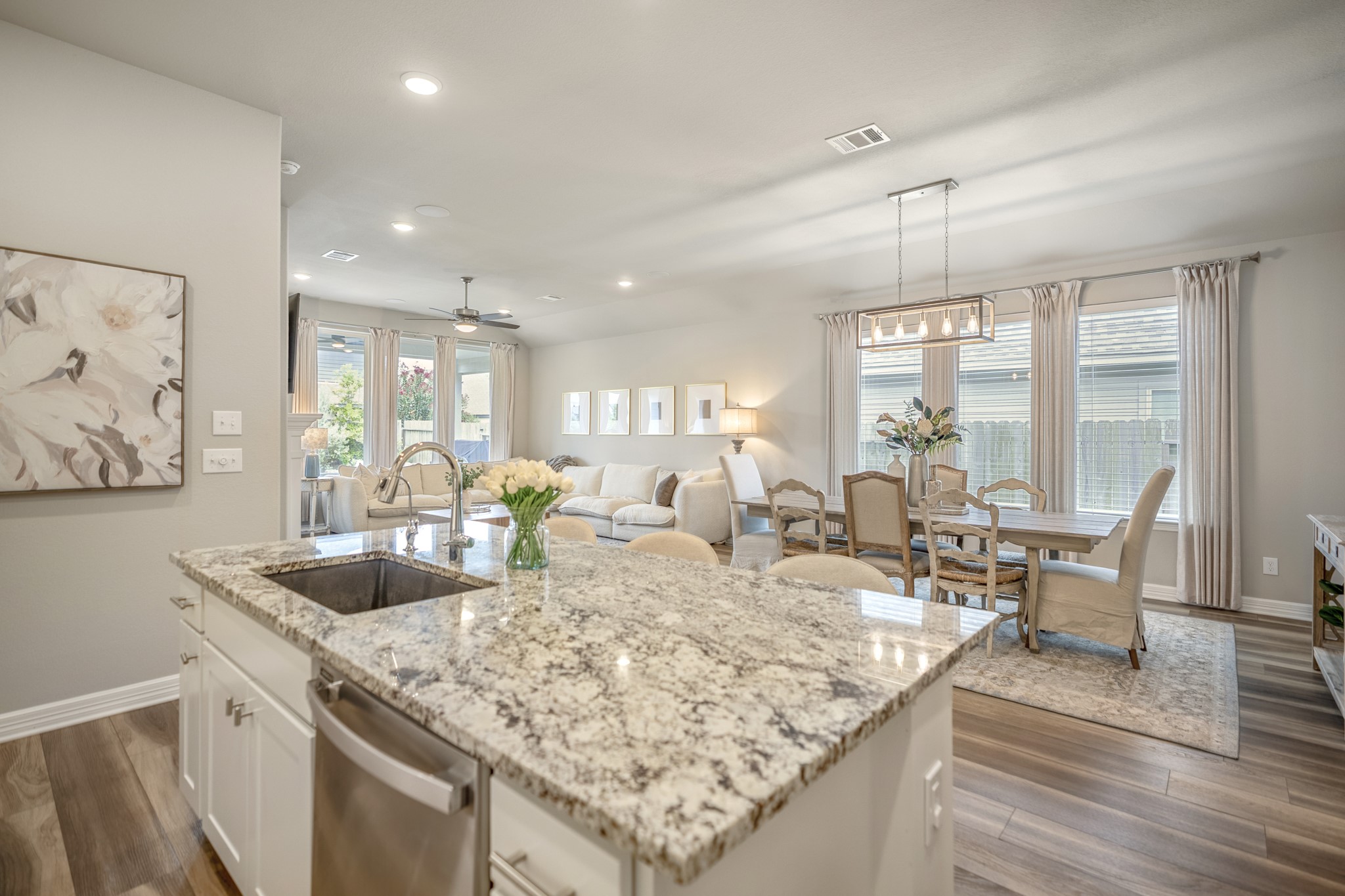 541 Cedar Harbor Court, Conroe, TX 77304