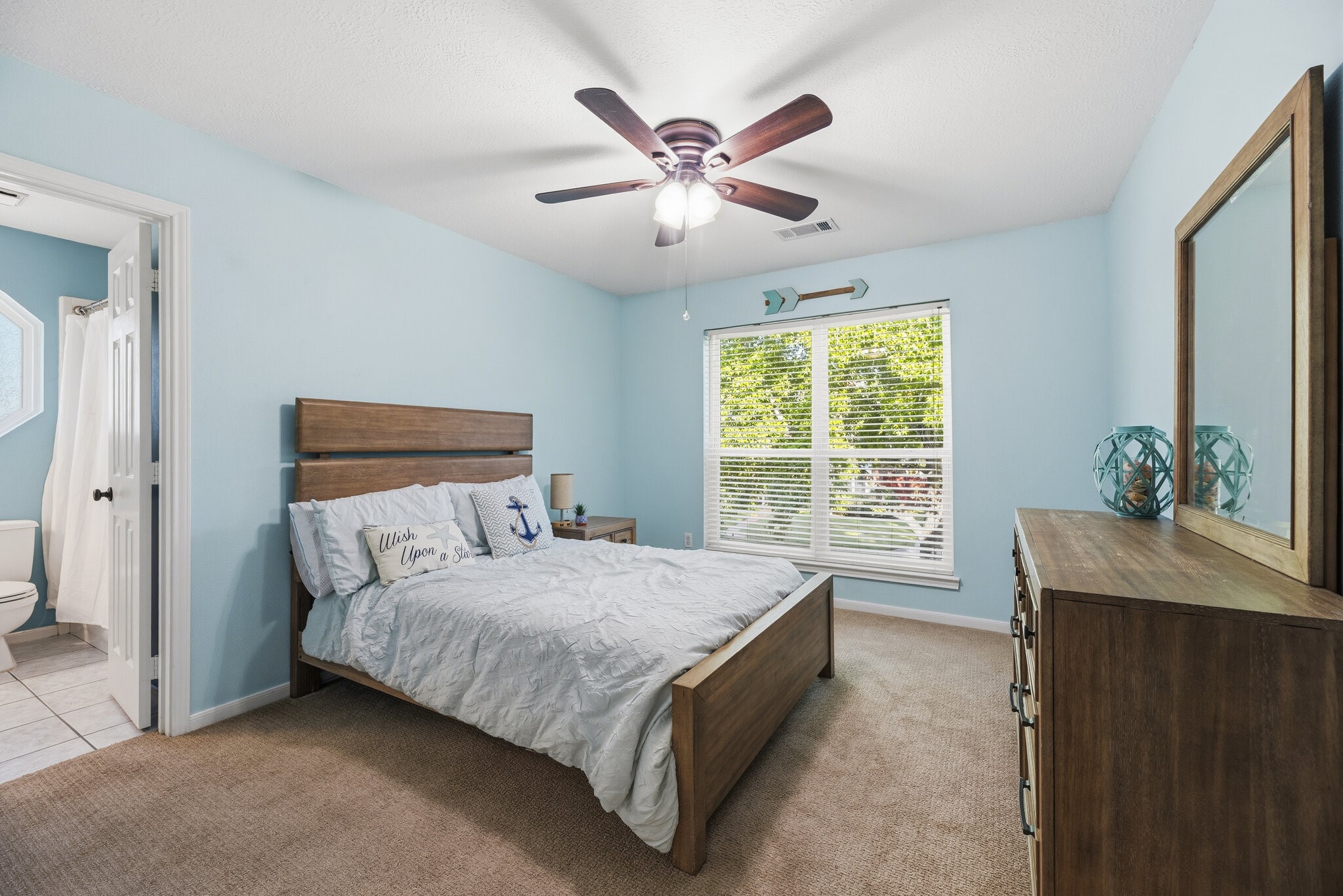 Bedroom Up