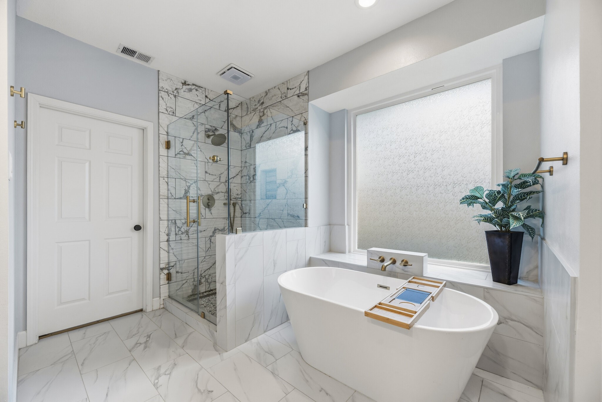 Primary Full Bath