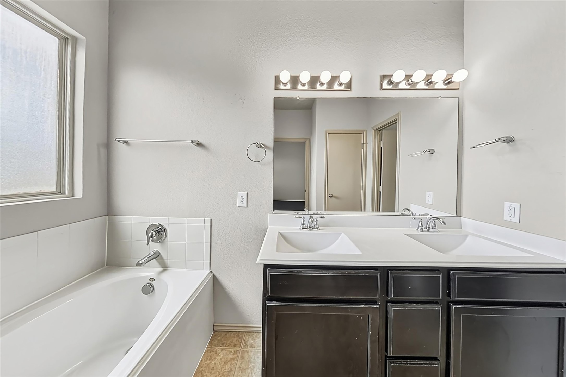 9922 Sterling Place Drive, Conroe, TX 77303