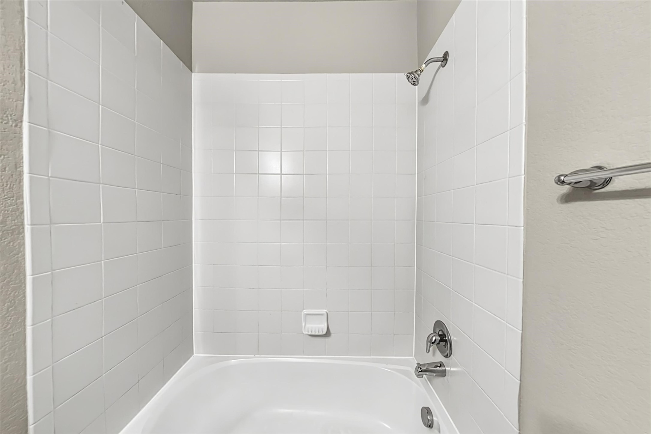 9922 Sterling Place Drive, Conroe, TX 77303