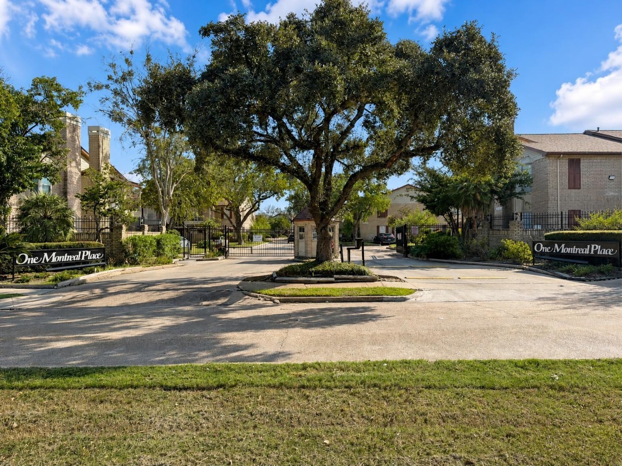 2120 El Paseo Street, #2419, Houston, TX 77054
