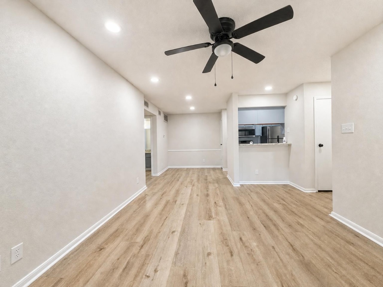 2120 El Paseo Street, #2419, Houston, TX 77054 2120 El Paseo Street, #2419, Houston, TX 77054