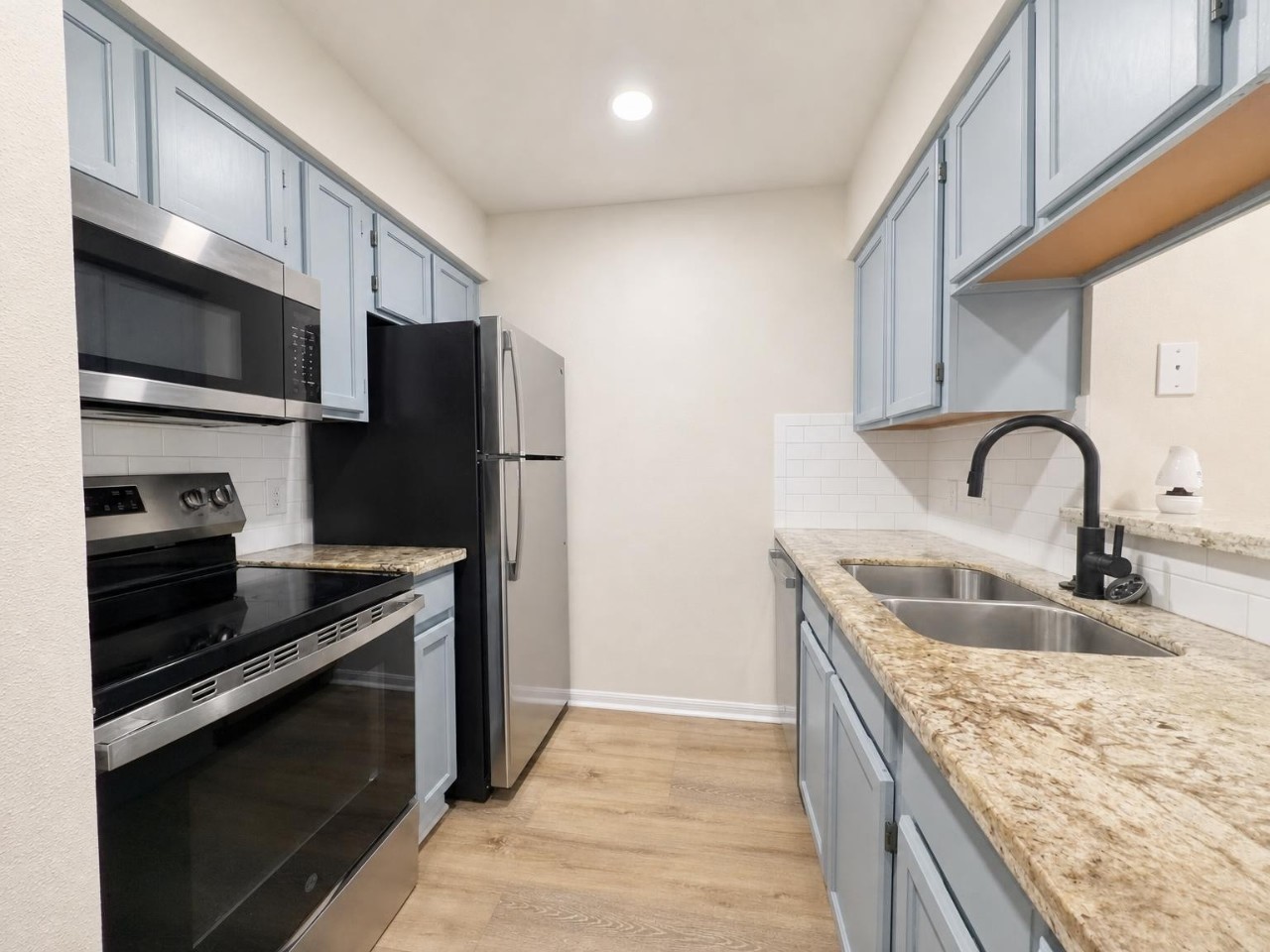 2120 El Paseo Street, #2419, Houston, TX 77054 2120 El Paseo Street, #2419, Houston, TX 77054