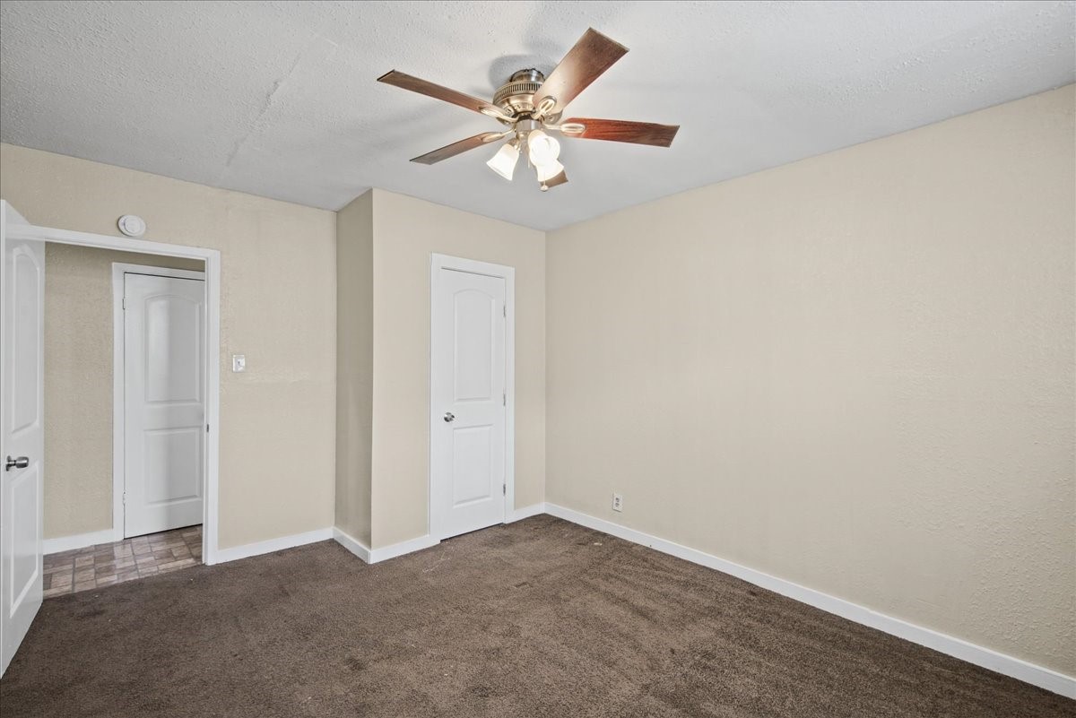 3005 Avenue L, Galveston, TX 77550