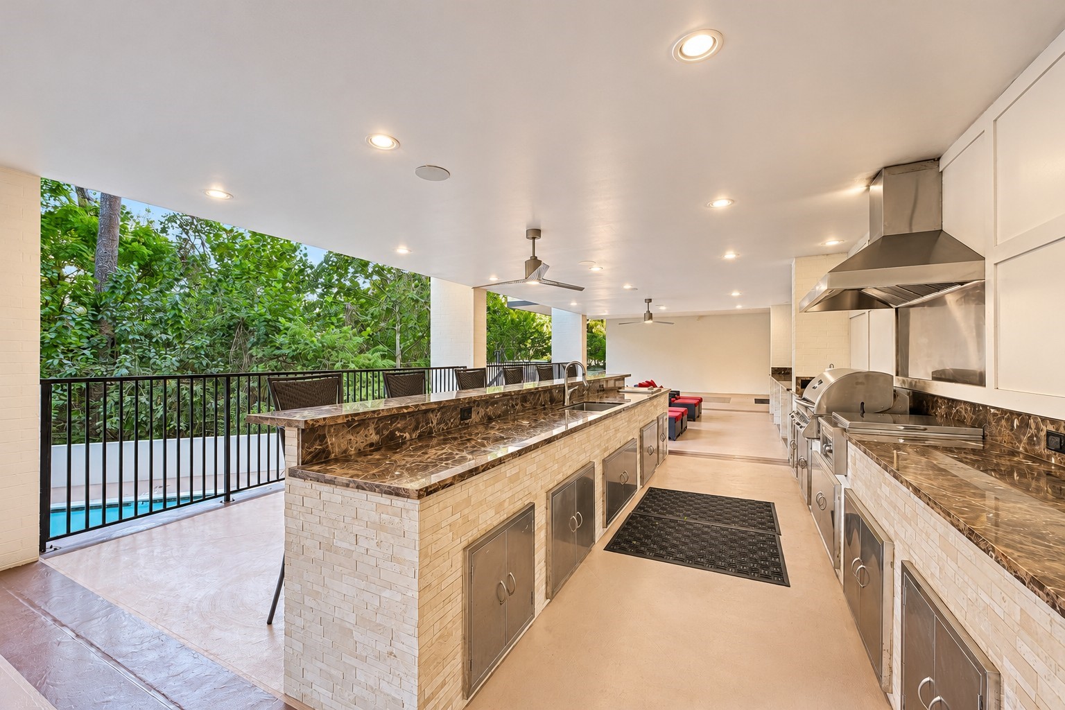 21 Briar Hollow Lane, #305, Houston, TX 77027