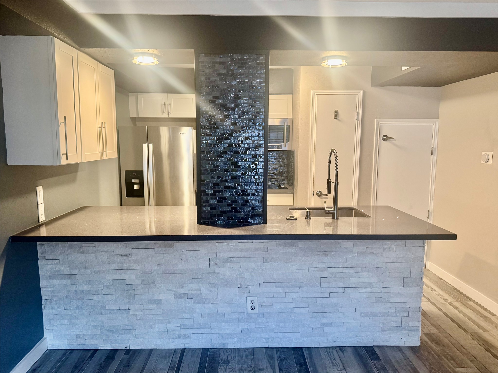 829 Wax Myrtle Lane, Houston, TX 77079 829 Wax Myrtle Lane, Houston, TX 77079