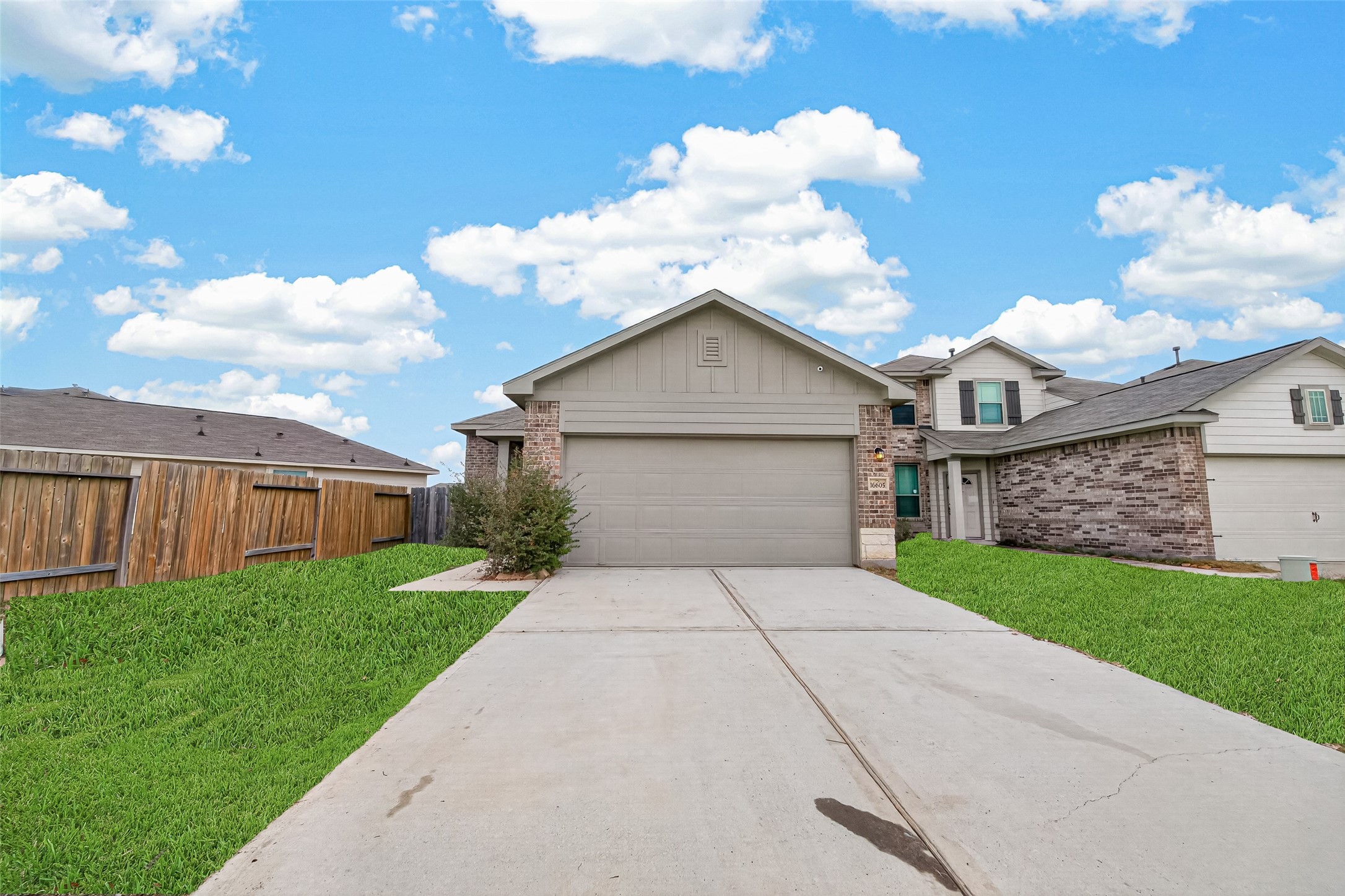 16605 Merry Pines Drive, Conroe, TX 77302