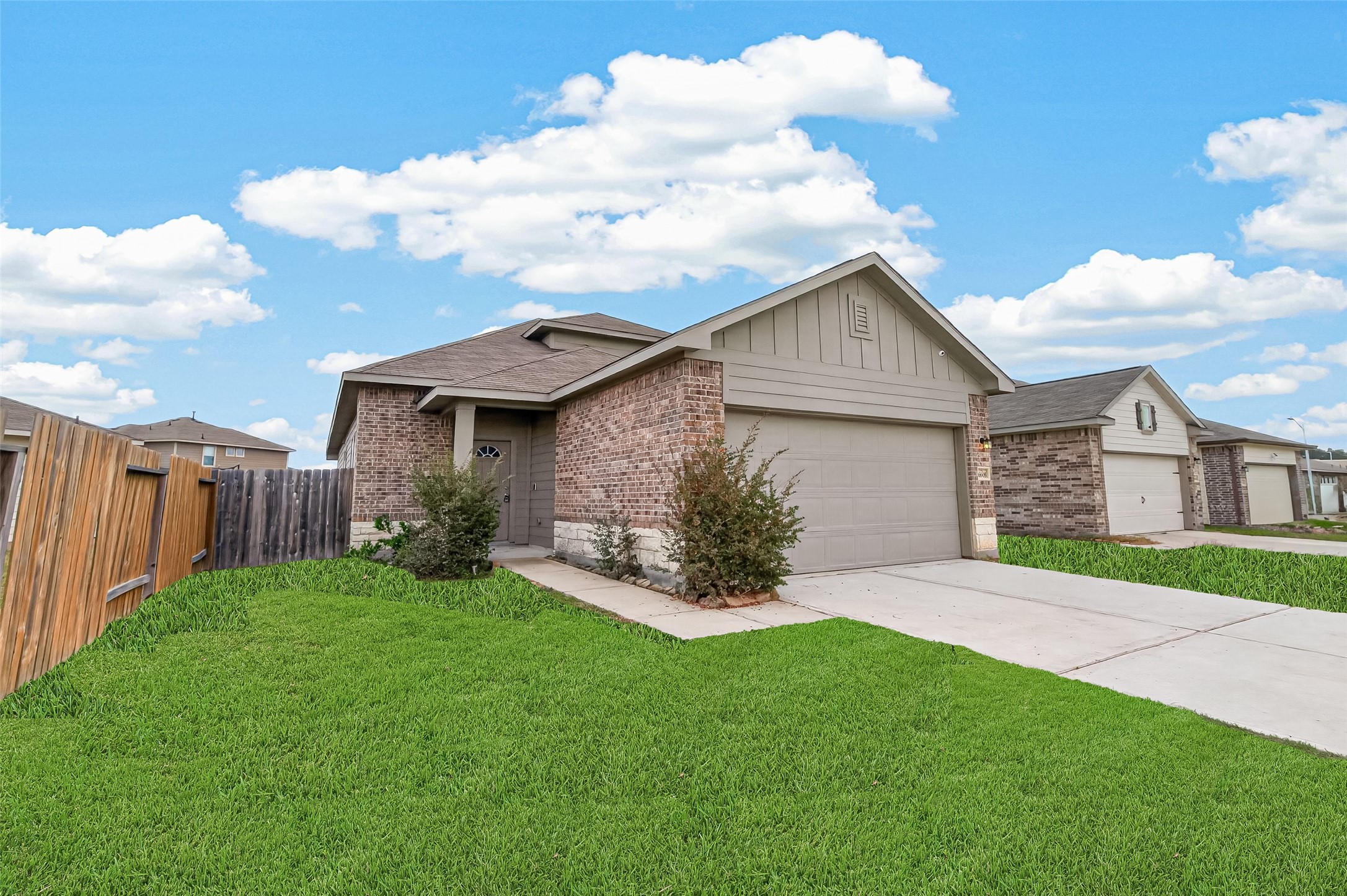 16605 Merry Pines Drive, Conroe, TX 77302