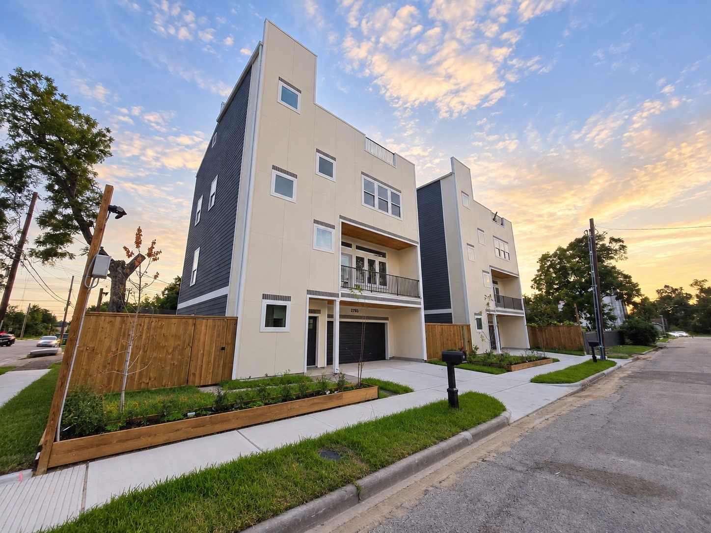 2705 Brailsfort Street, Houston, TX 77004 2705 Brailsfort Street, Houston, TX 77004