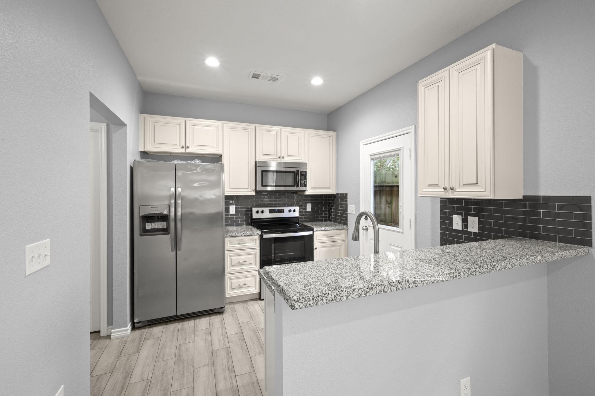 16670 Meadowcroft, Montgomery, TX 77316 16670 Meadowcroft, Montgomery, TX 77316