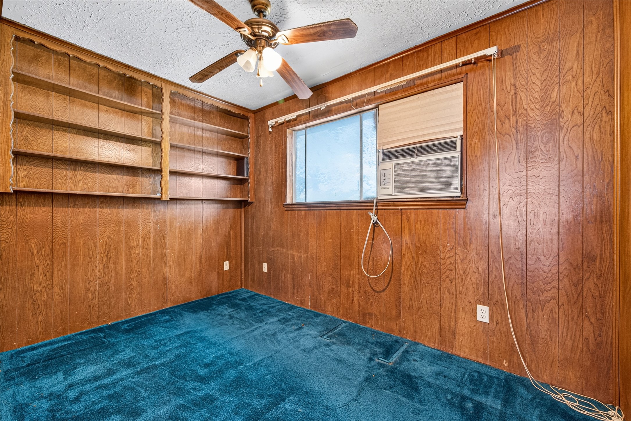 12431 Chessington Drive, Houston, TX 77031