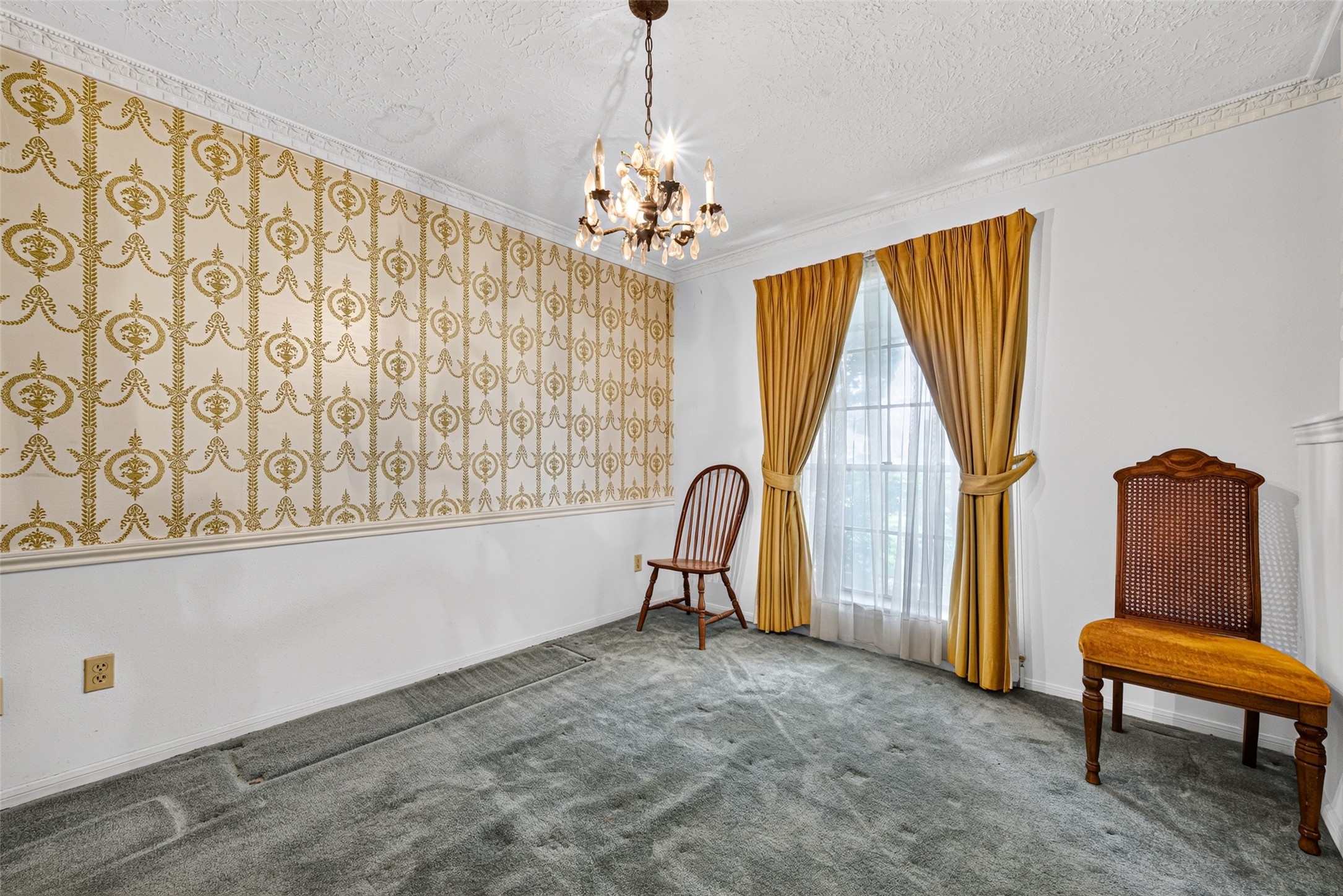 12431 Chessington Drive, Houston, TX 77031