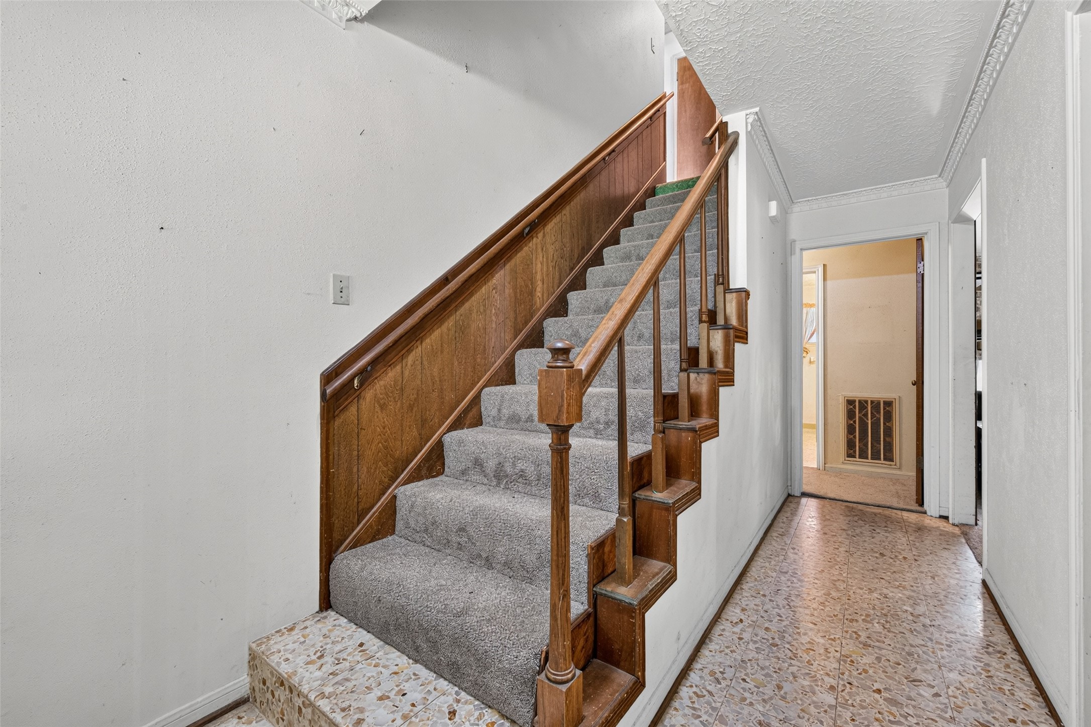 12431 Chessington Drive, Houston, TX 77031