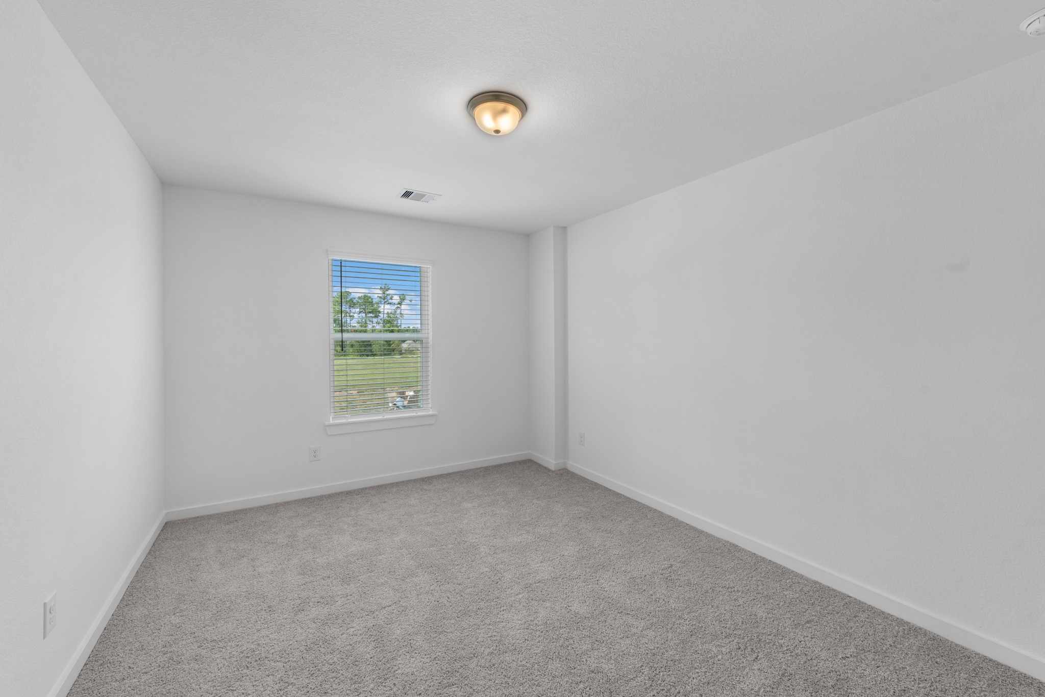 1743 Pecan Woods Lane, Conroe, TX 77301