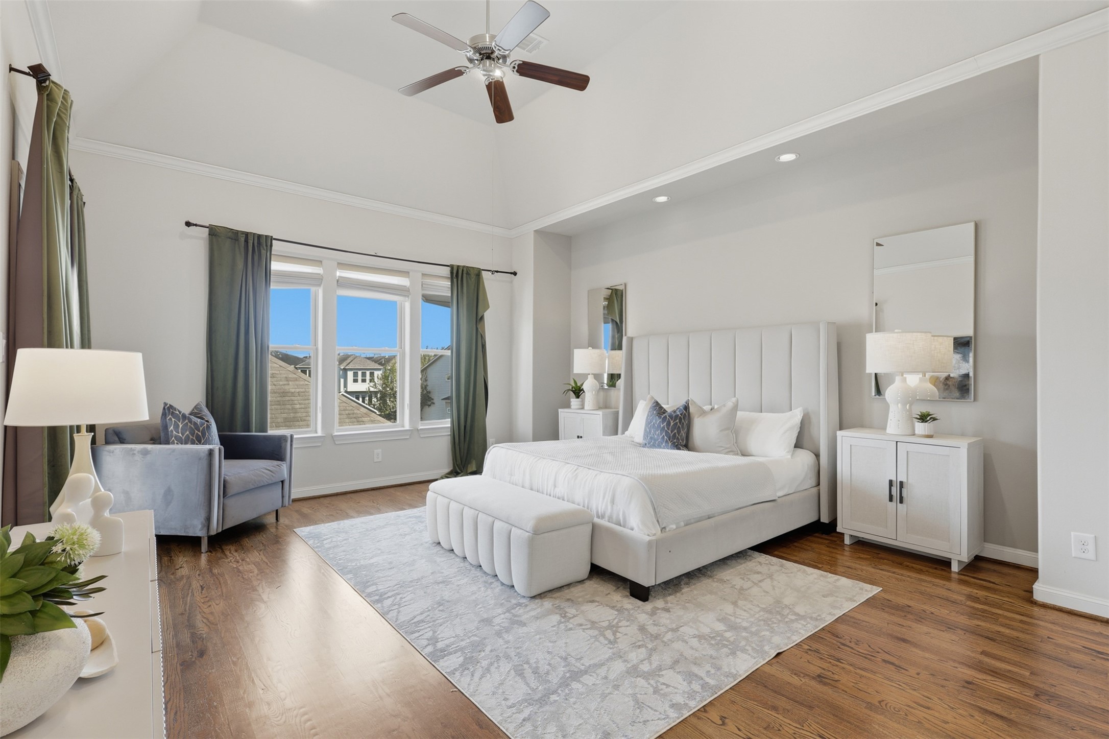 1348 W West 25th Street, Houston, TX 77008
