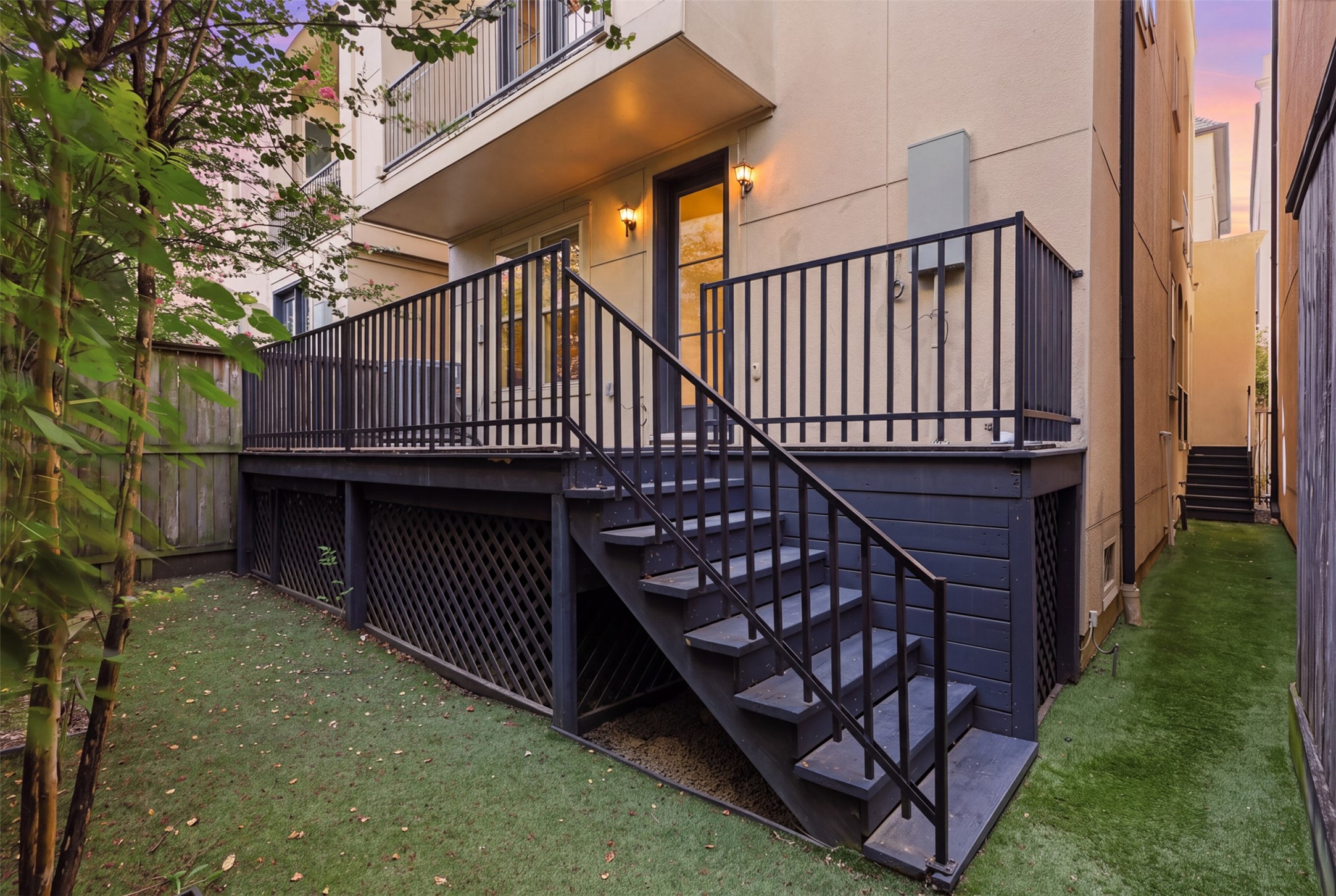 1348 W West 25th Street, Houston, TX 77008