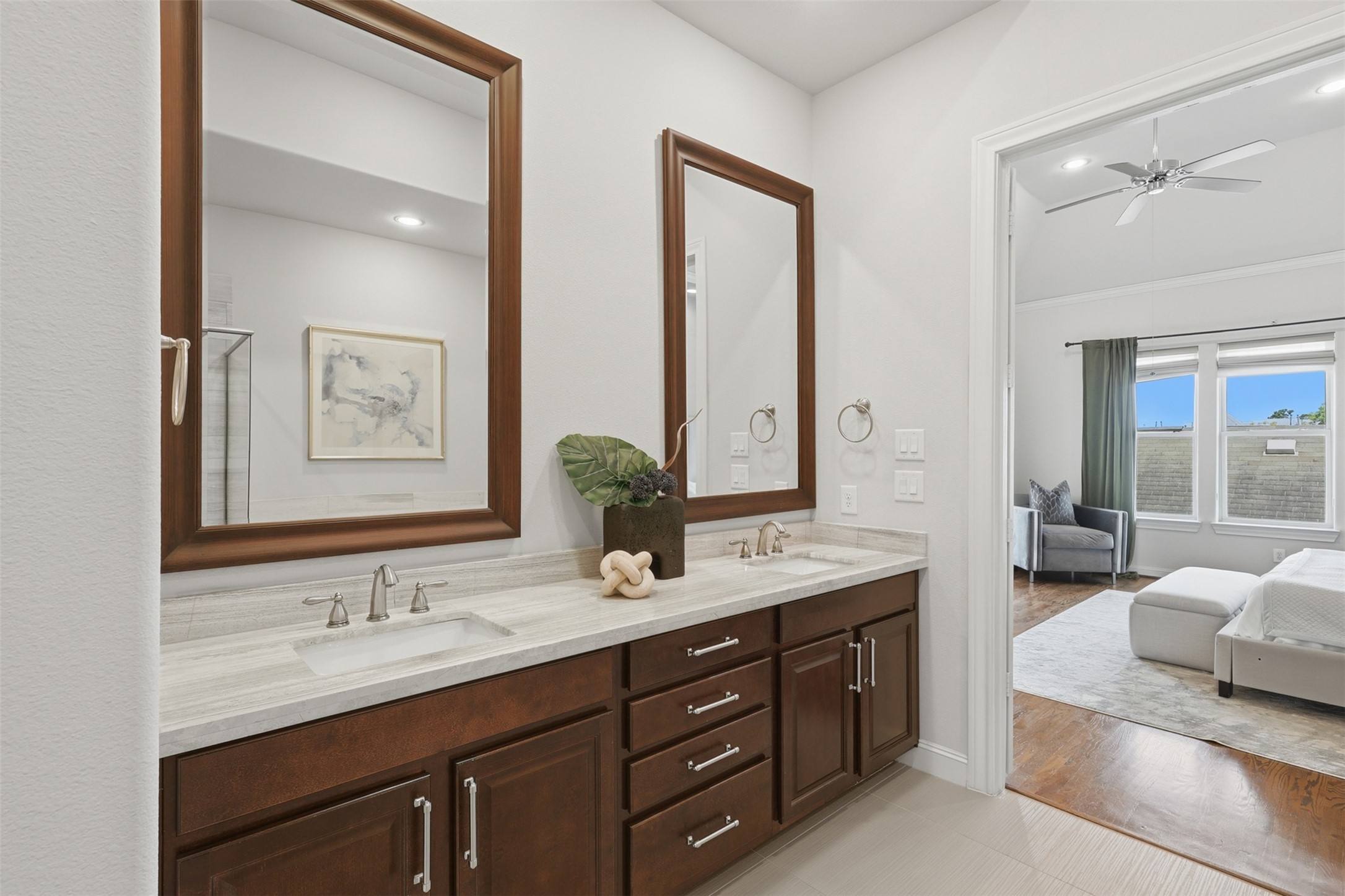 1348 W West 25th Street, Houston, TX 77008