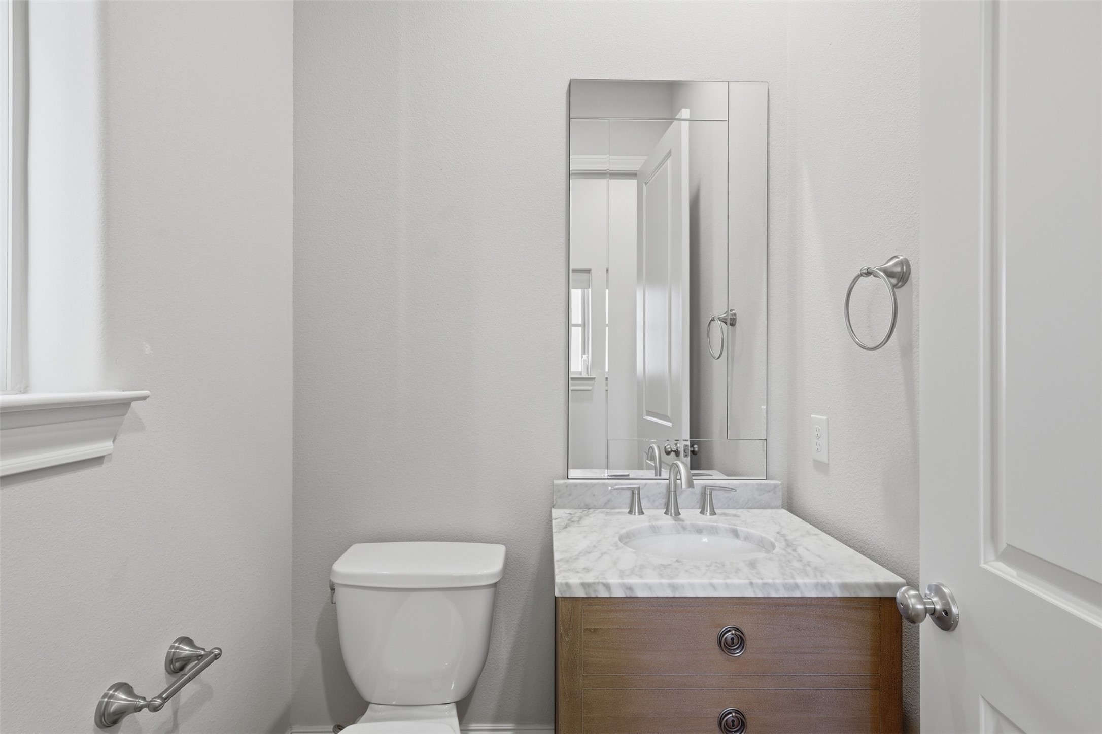 1348 W West 25th Street, Houston, TX 77008
