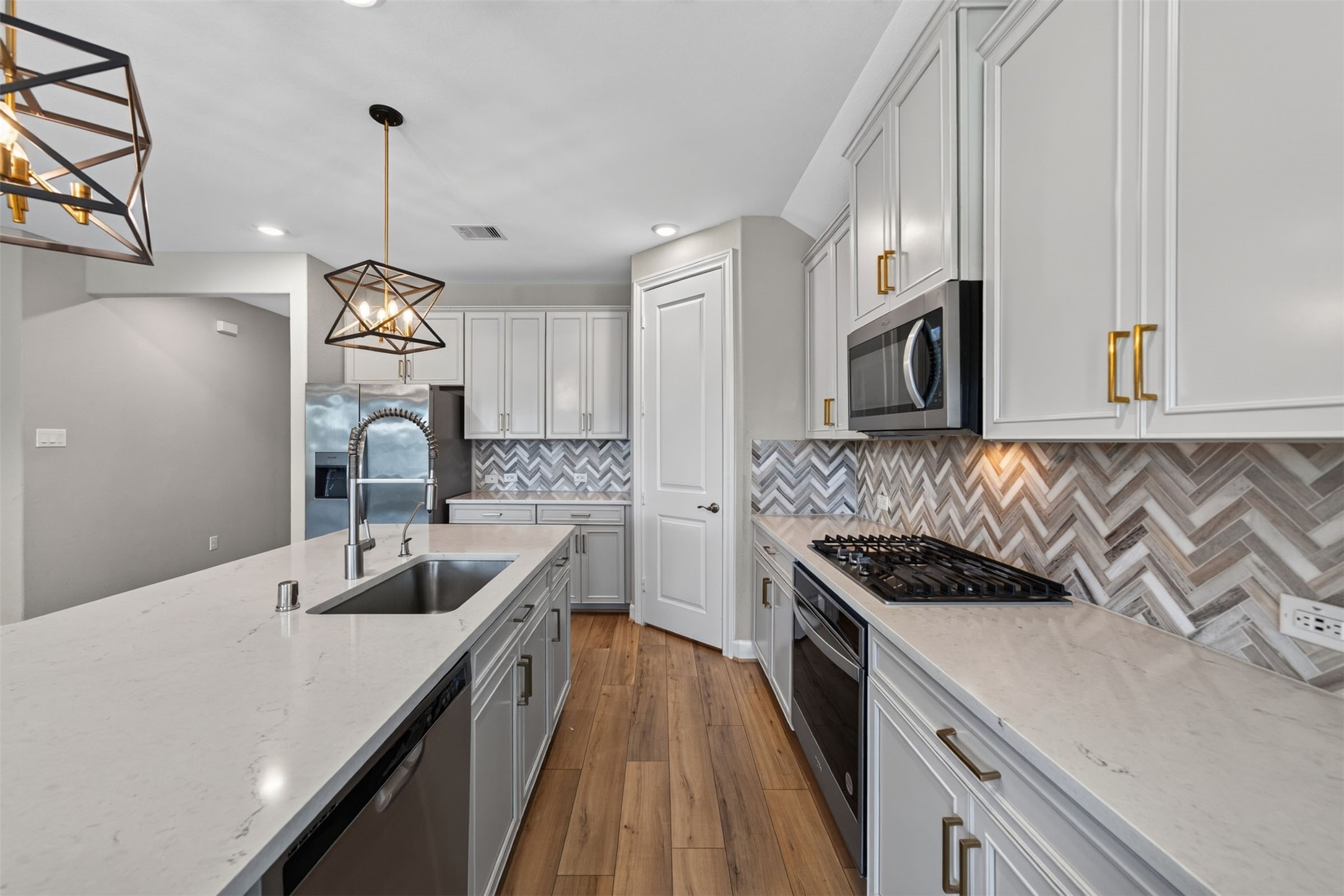 2702 Summer Indigo Trail, Pearland, TX 77089