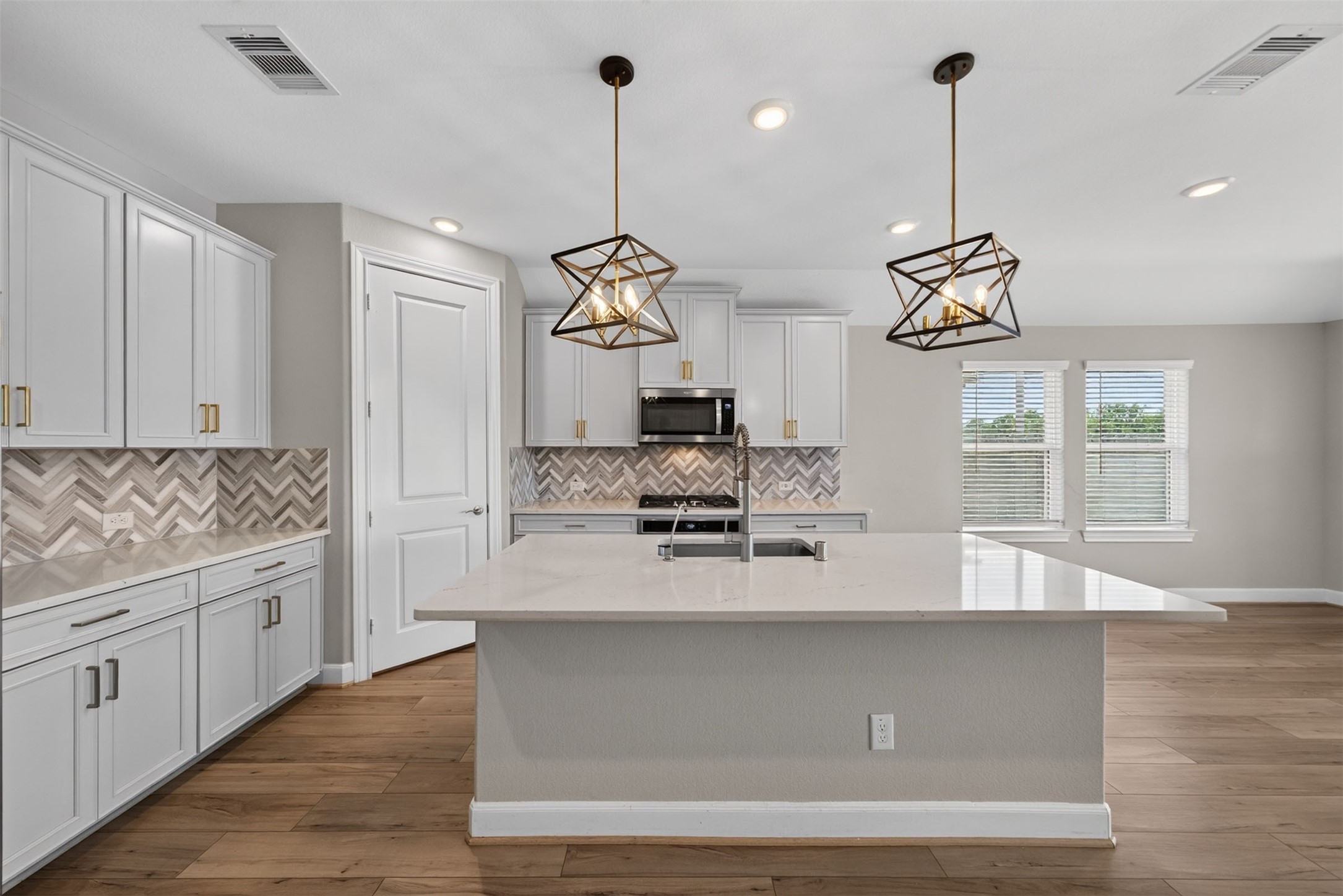 2702 Summer Indigo Trail, Pearland, TX 77089
