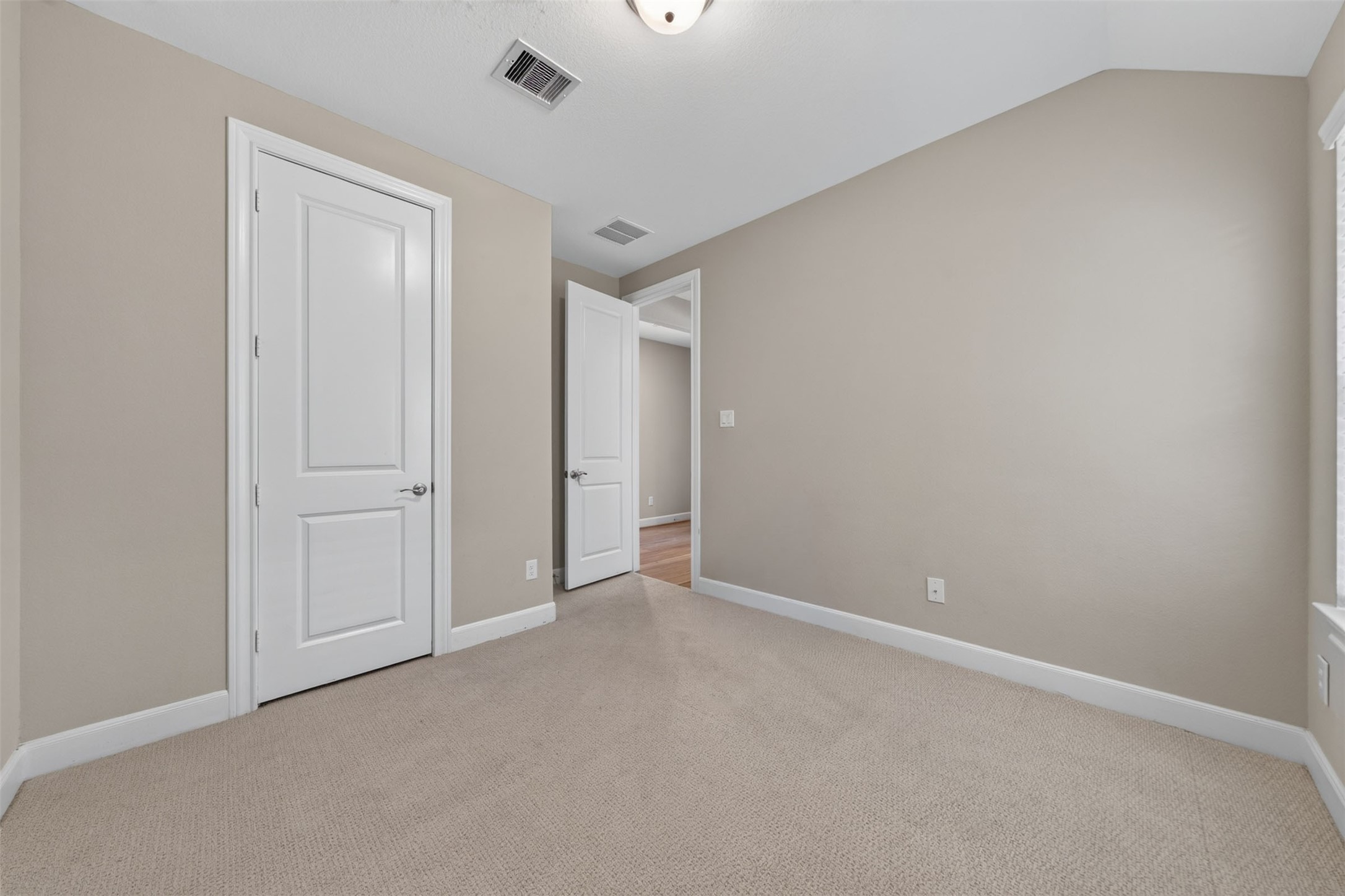 2702 Summer Indigo Trail, Pearland, TX 77089