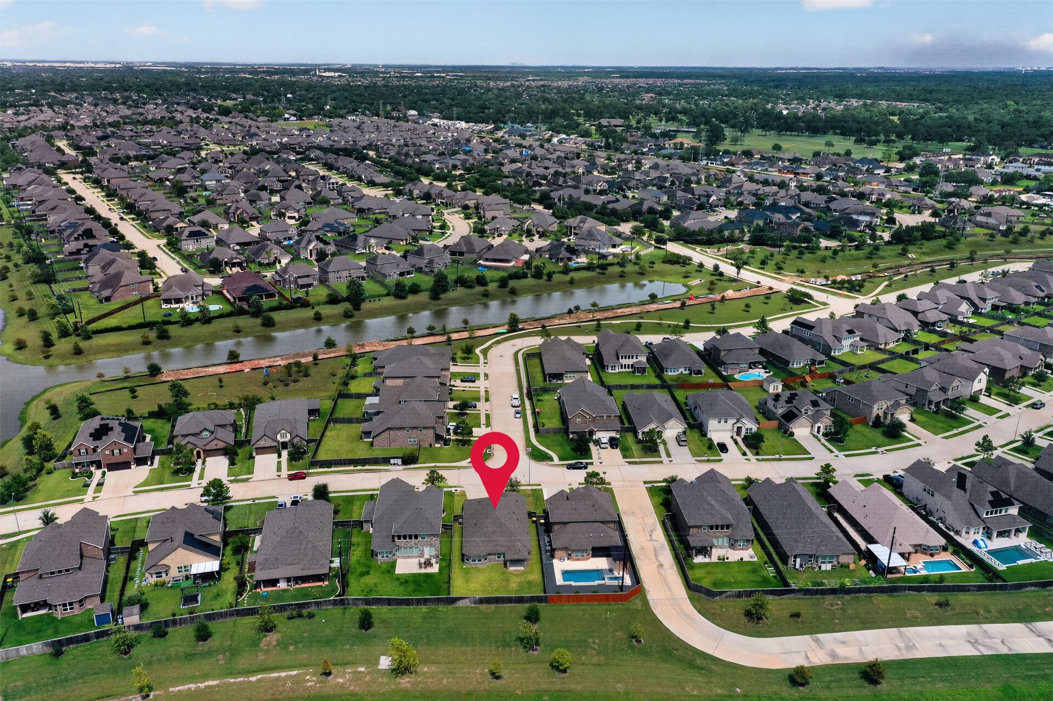 2702 Summer Indigo Trail, Pearland, TX 77089