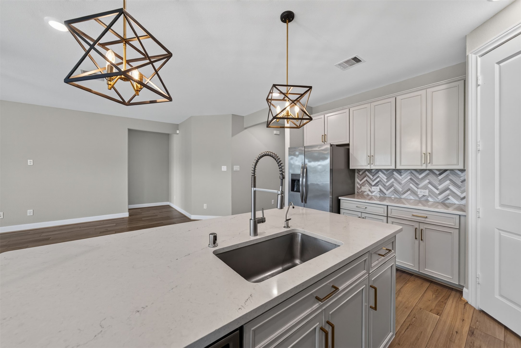 2702 Summer Indigo Trail, Pearland, TX 77089