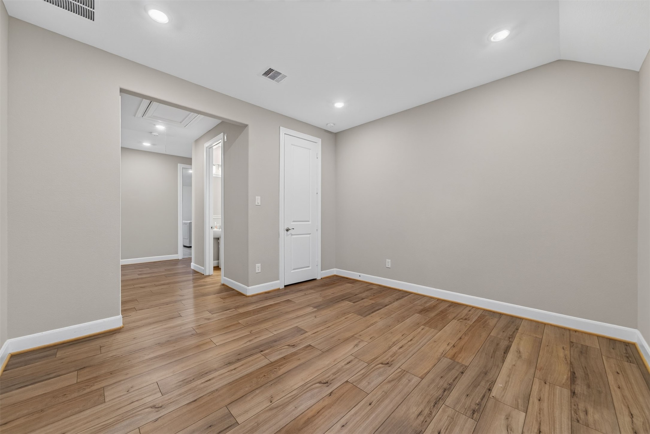 2702 Summer Indigo Trail, Pearland, TX 77089