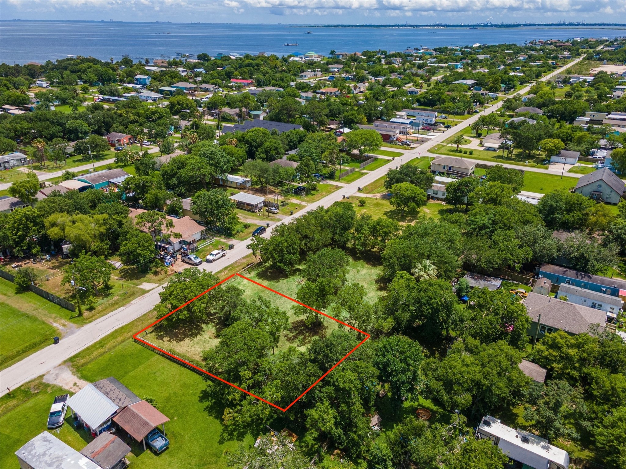 Additional Galveston Bay view.  Lots 29, 30, 31 & 32 (12,798 SF). Red boarder is for visual purposes only and does not signify exact lot boundaries.
