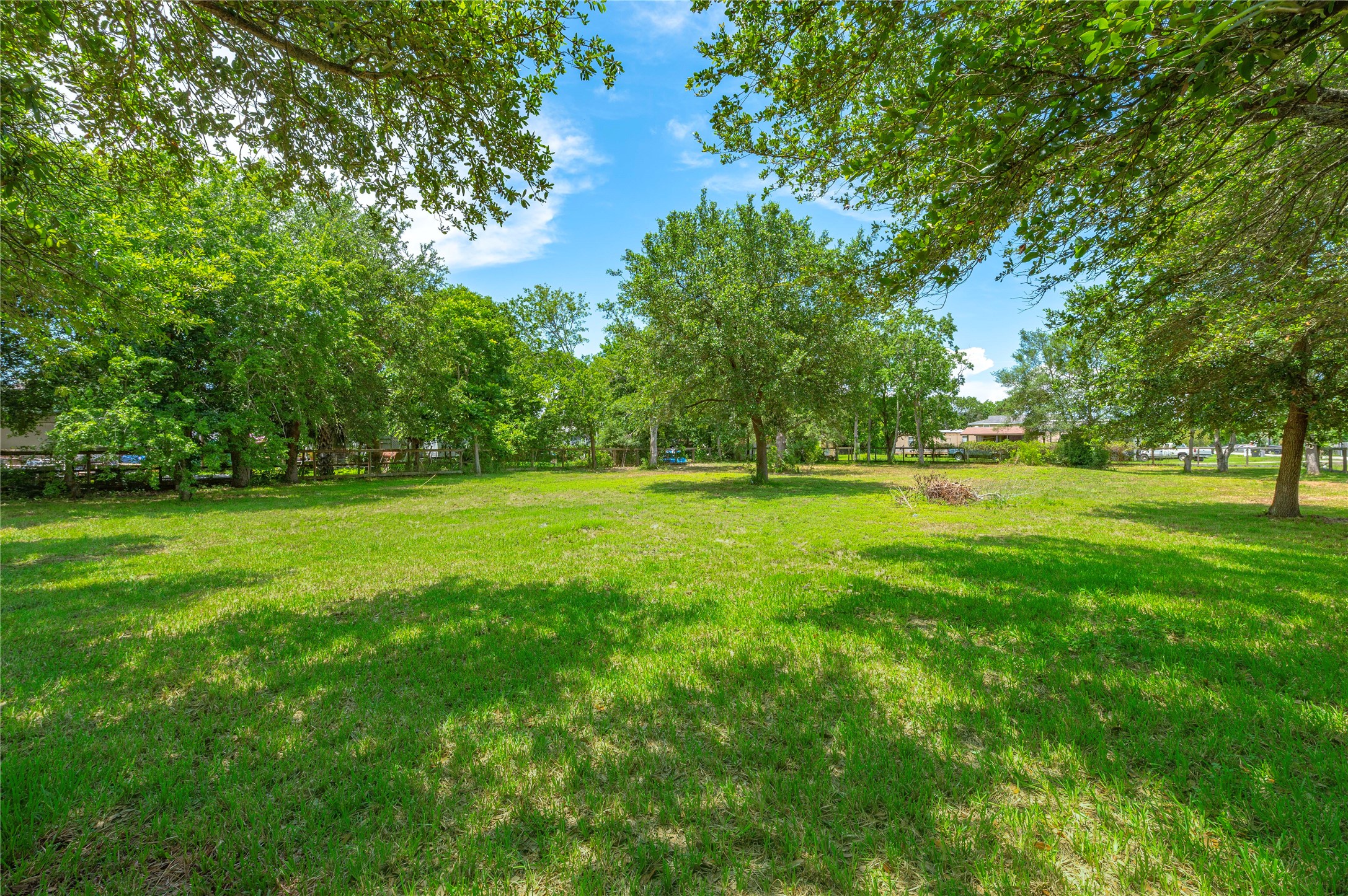 410 7th Street, San Leon, TX 77539