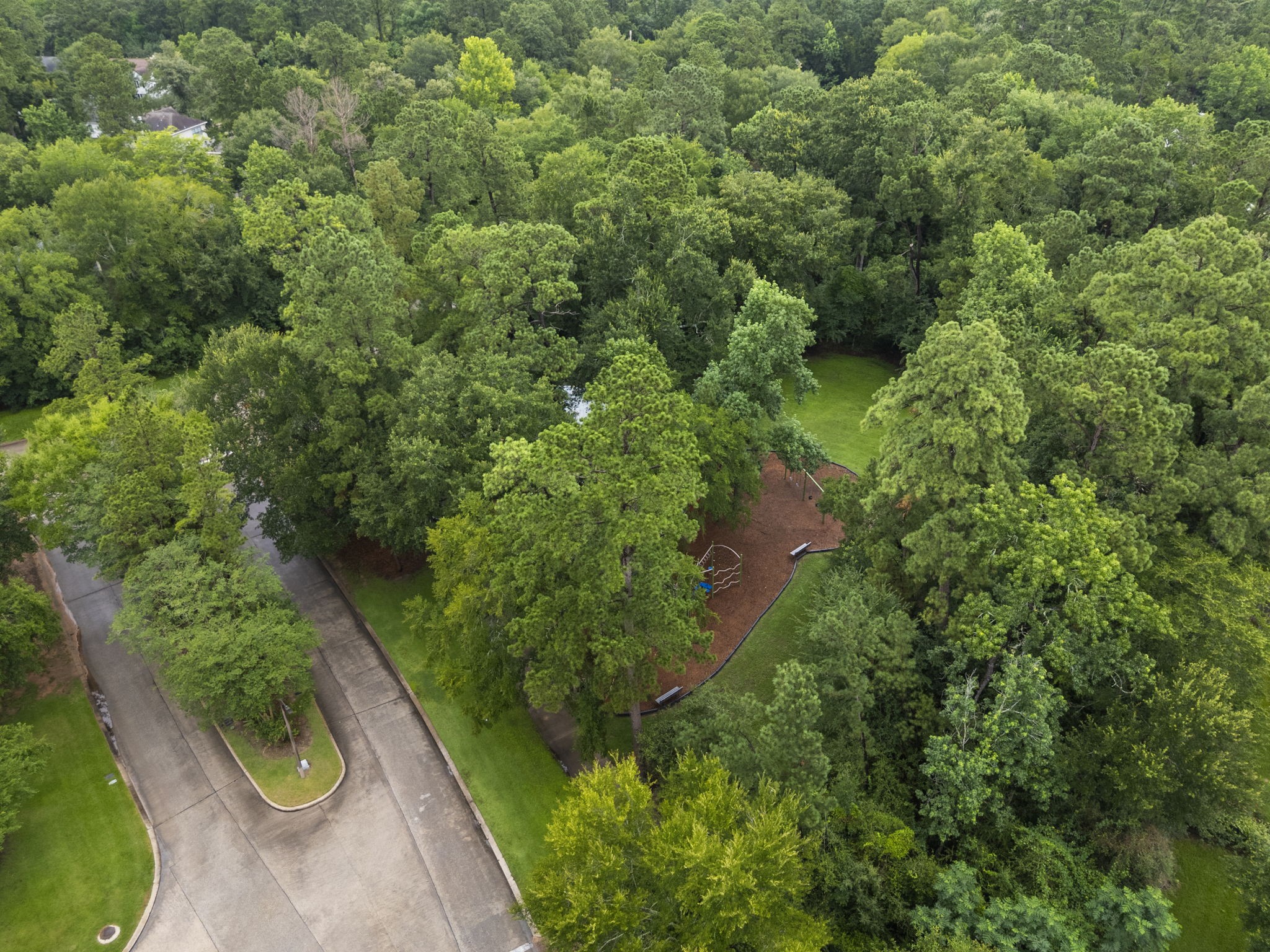 27 W Stony Bridge Court, The Woodlands, TX 77381