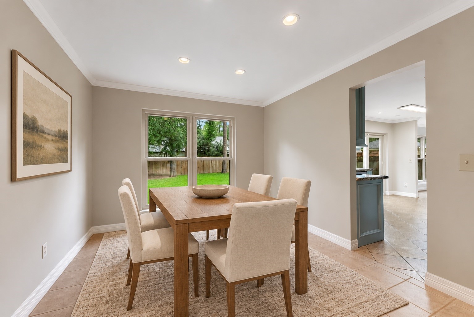 Virtual Staged Dining Room