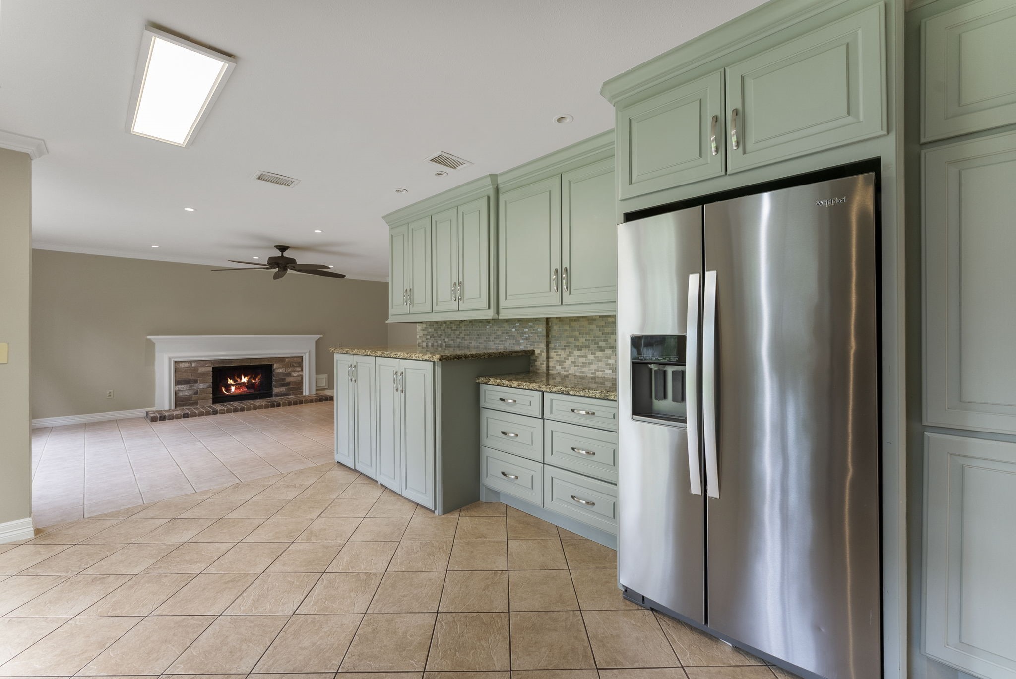 27 W Stony Bridge Court, The Woodlands, TX 77381