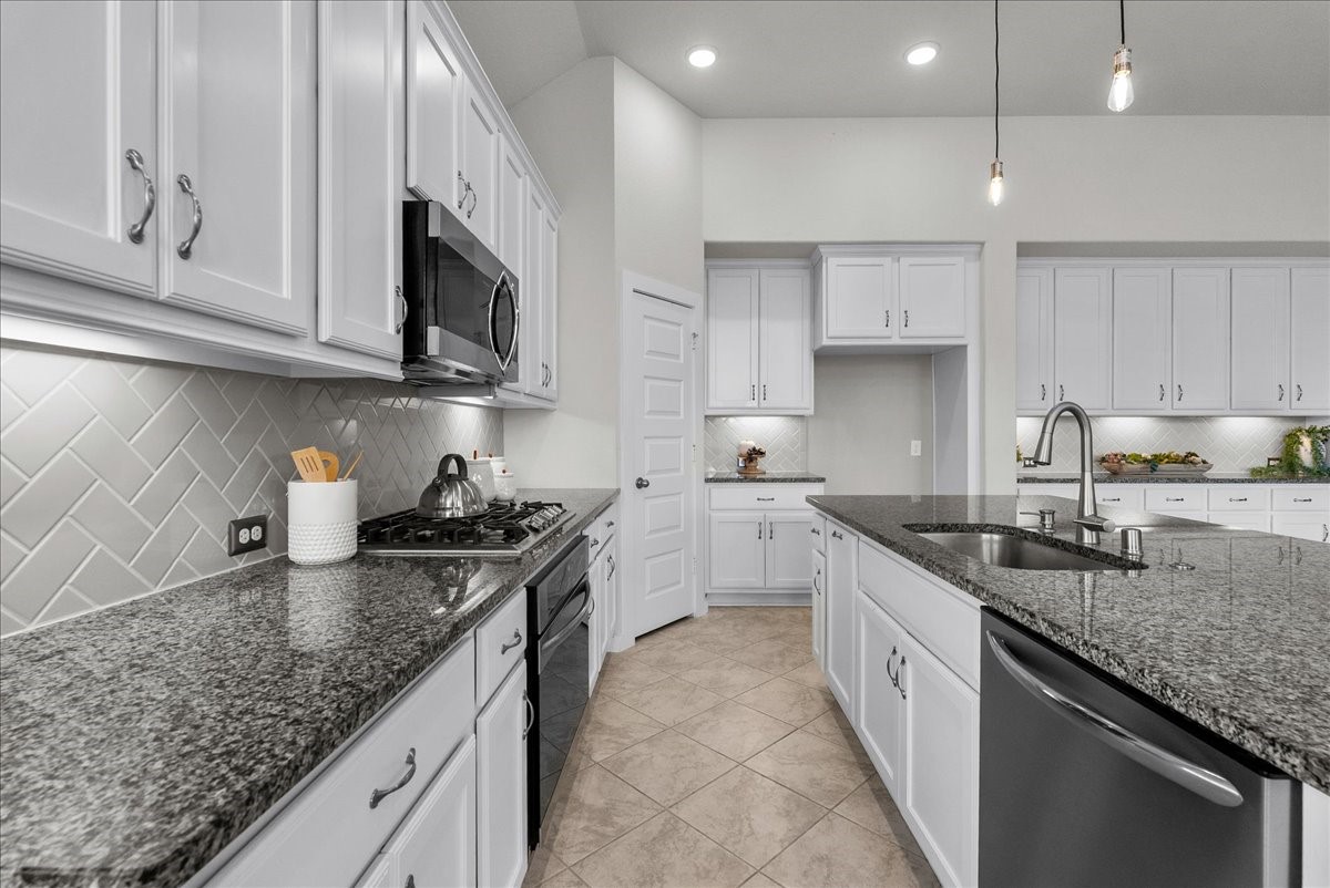 23722 Lively Ferry Lane, Richmond, TX 77469