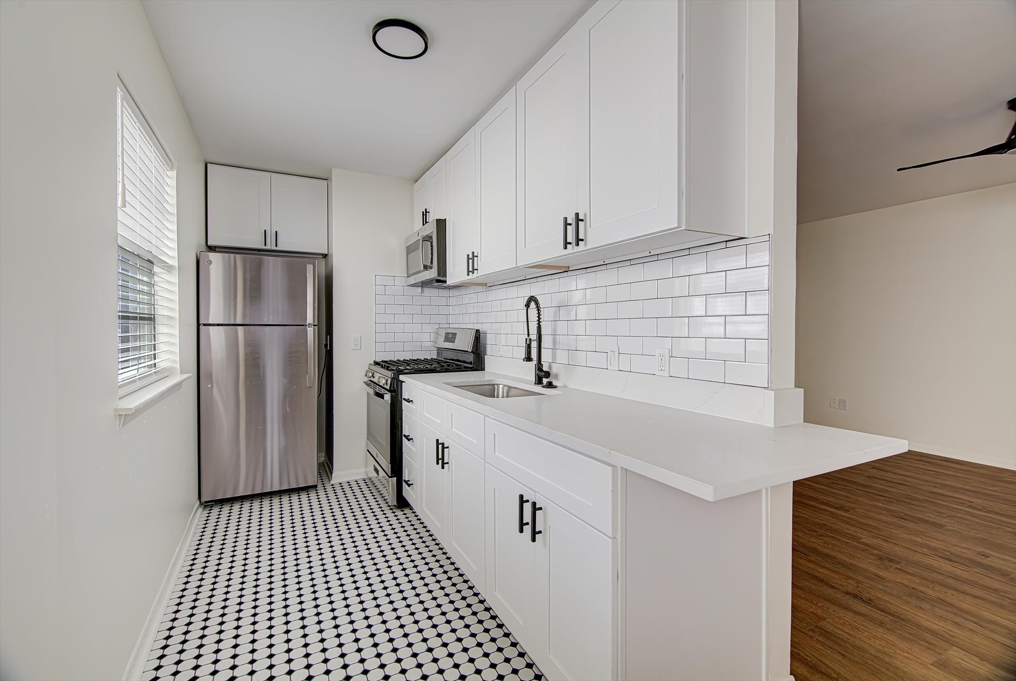 1915 McDuffie Street, #3, Houston, TX 77019