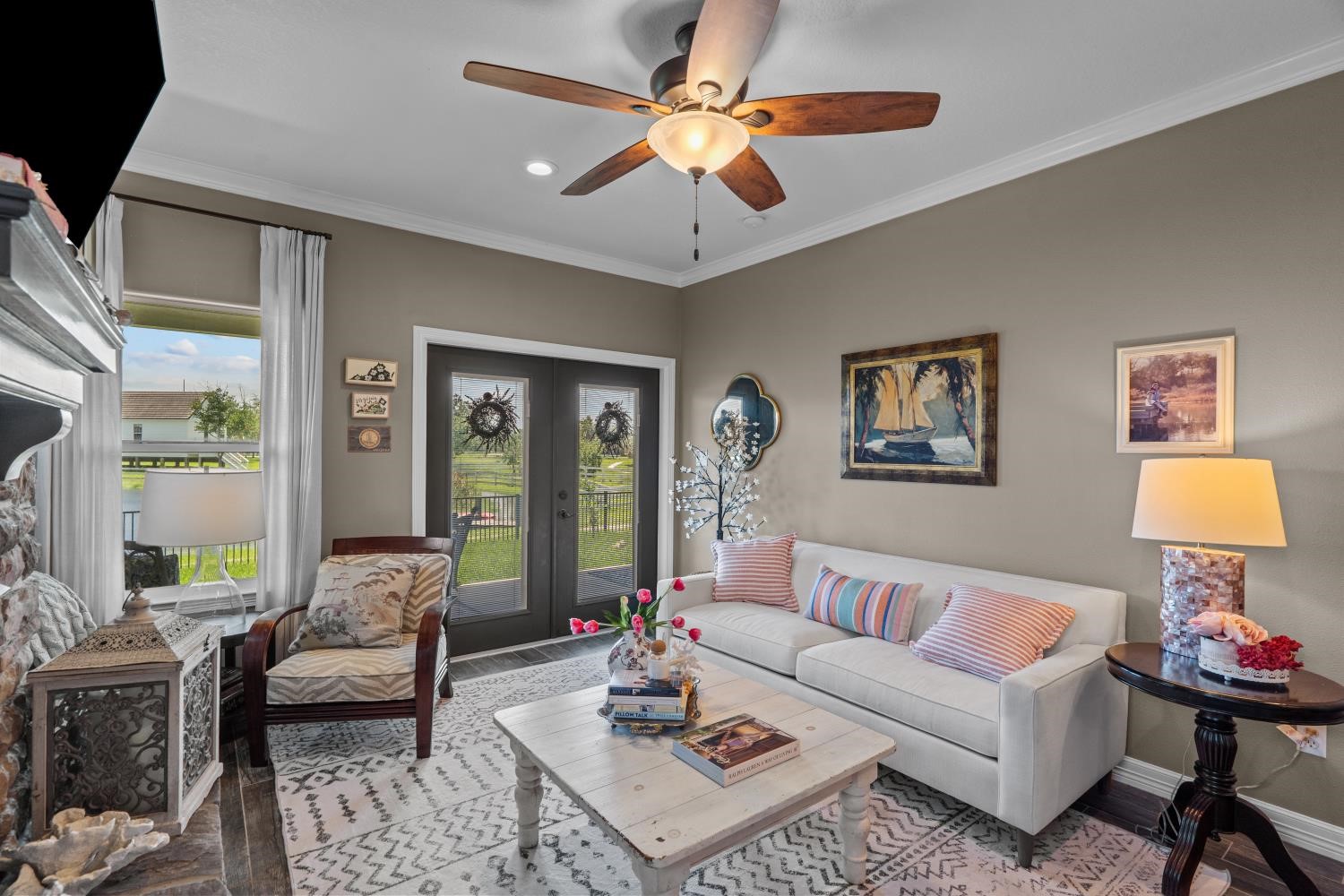 RIGHT OFF THE LIVING ROOM ARE BEAUTIFUL LAKE VIEWS!